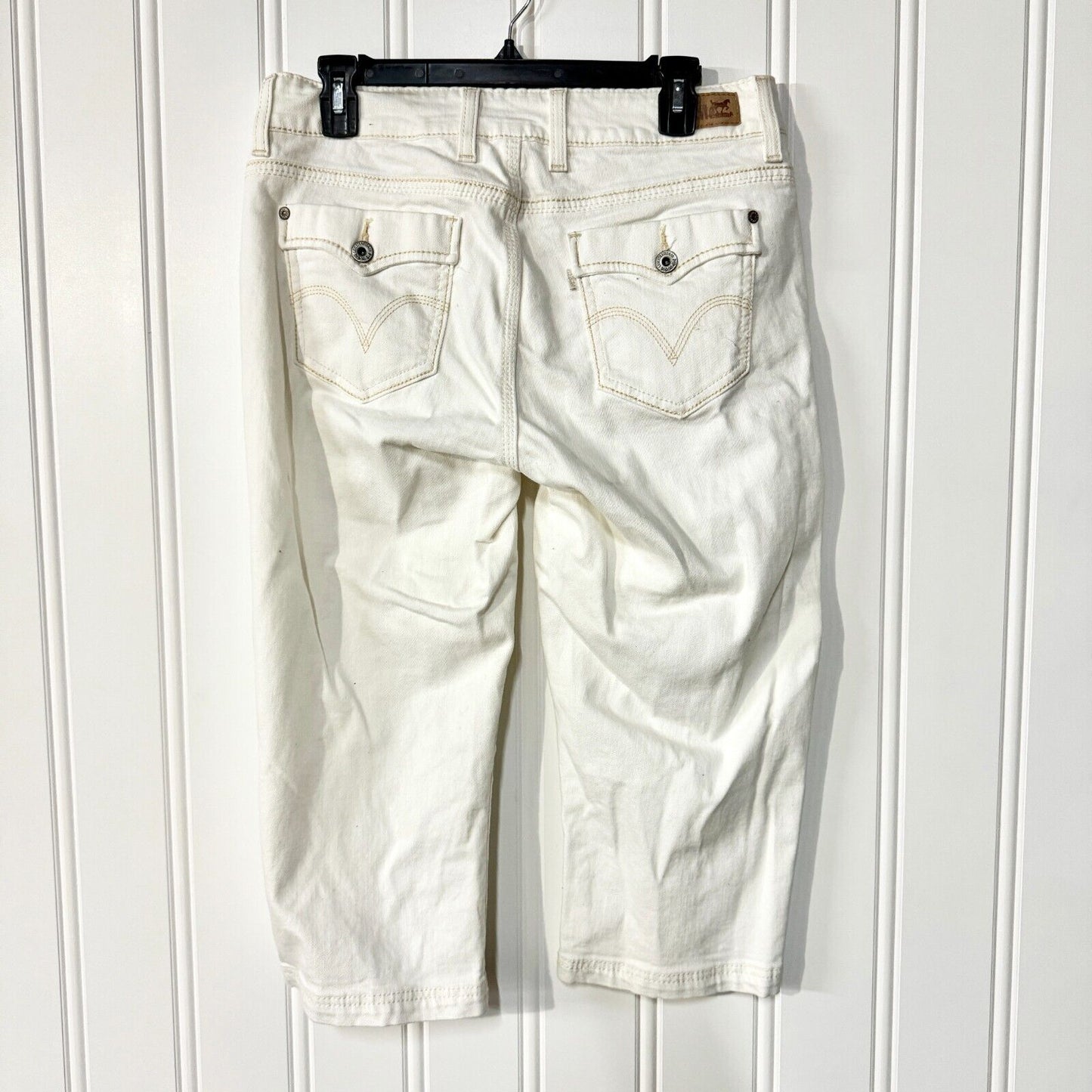 Levis Capris Jeans Women Size 12 Ivory Cotton Button Front 5 Pocket Mid Rise