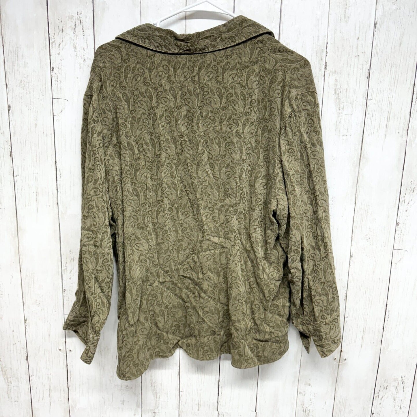 TIANELLO Button Up Women Size 1/XS-S Green VTG Paisley Long Sleeve 100% Tencel