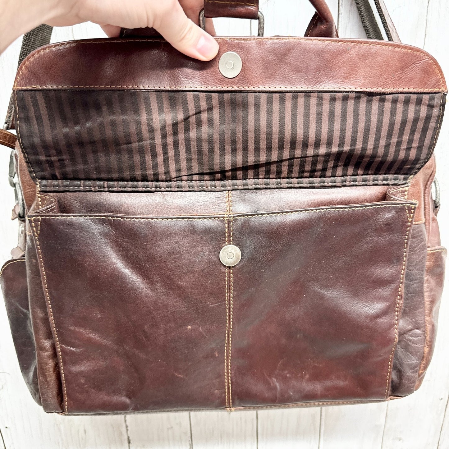 Jack Georges Bag Unisex Brown Leather Messenger Shoulder Flap Front Zip Pocket