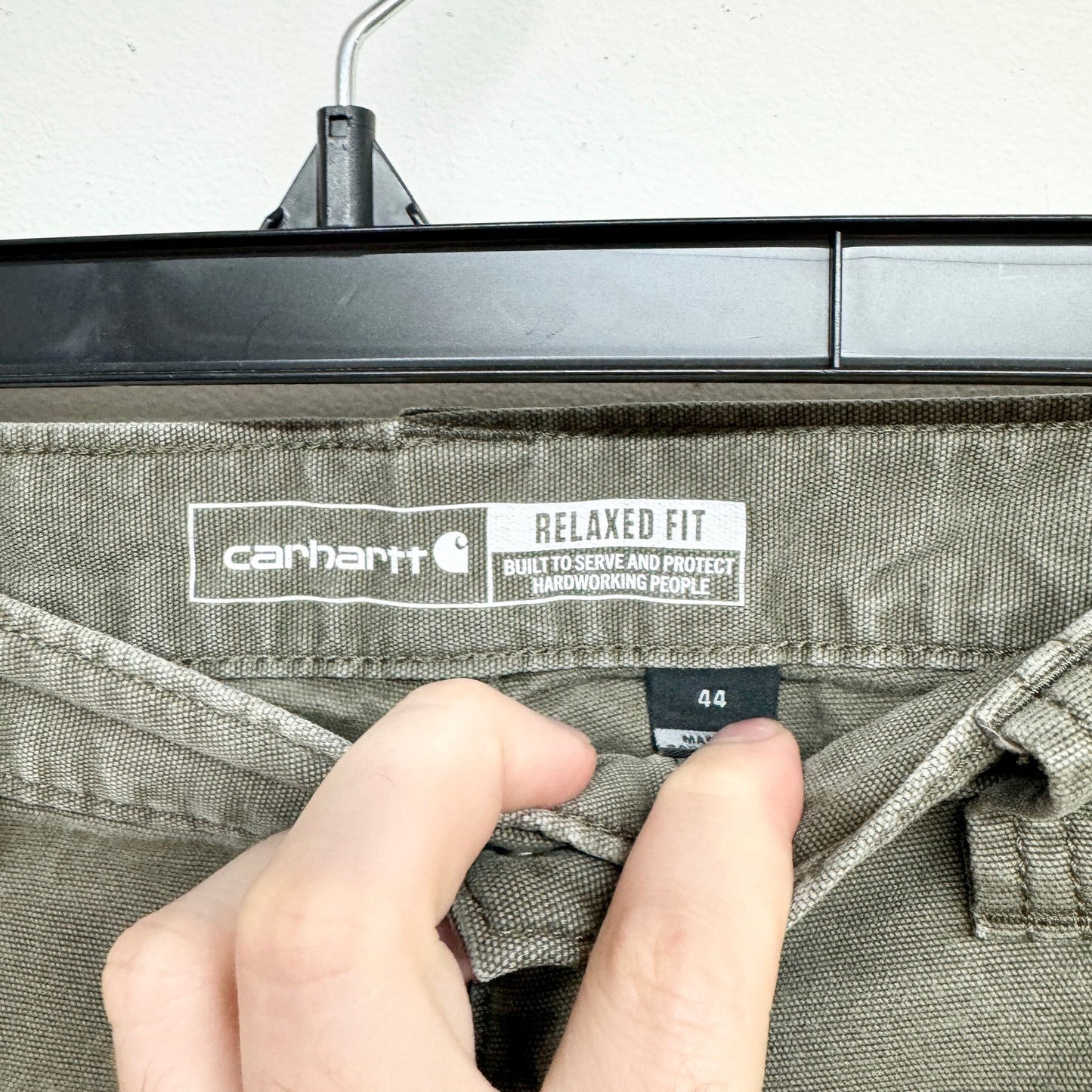 Carhartt Construction Utility Pocket Distressed Relaxed Fit Carpenter Shorts 44