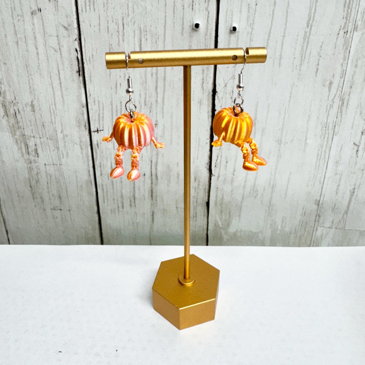 3D Printed Pumpkin Earrings – Cute Fall Sitting Pumpkins for Halloween or Autumn