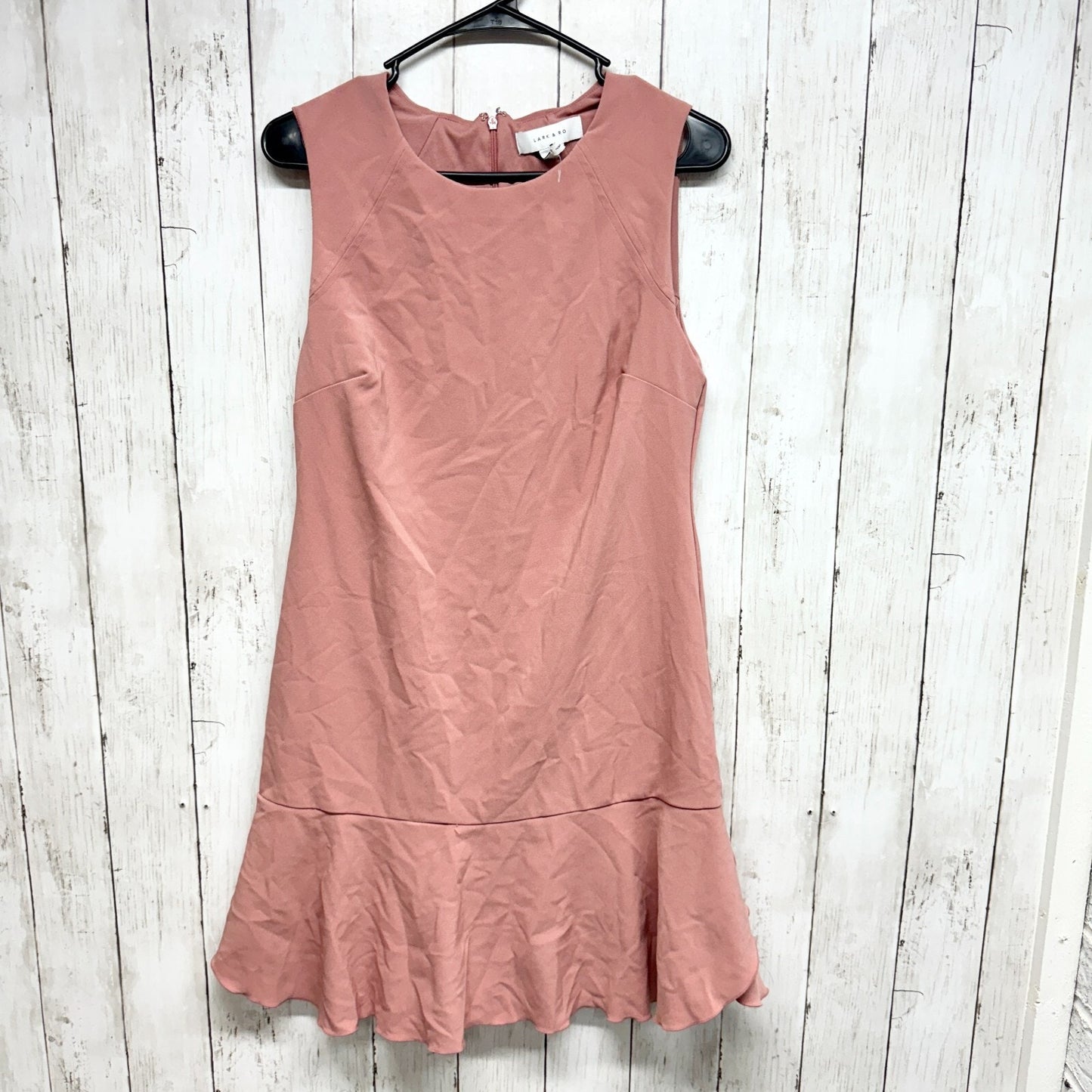 Lark & Ro Dress Women's Sz 2 Sleeveless V-Neck Laser Cut Scuba Flare Mini Pink