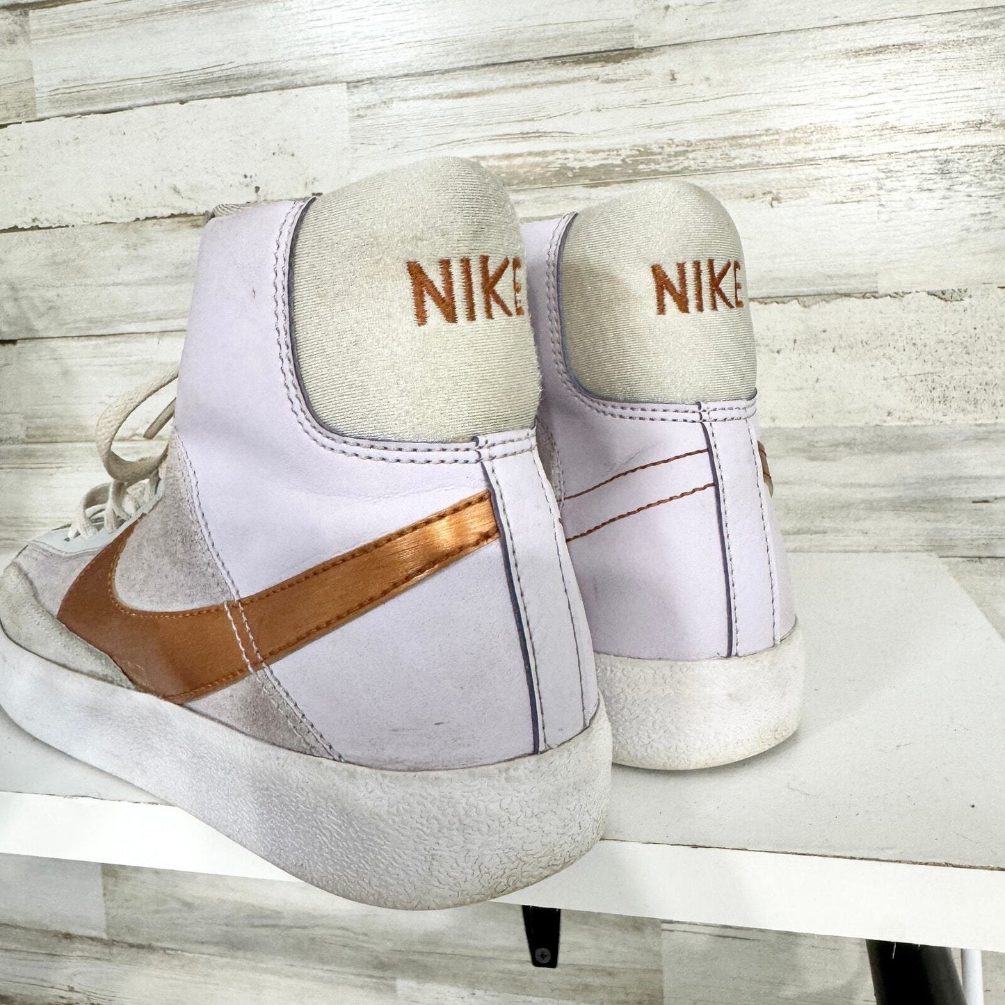 NIKE Sneaker Youth Size 6.5 Mid 77 Barley Grape Metallic Copper DQ6084 500