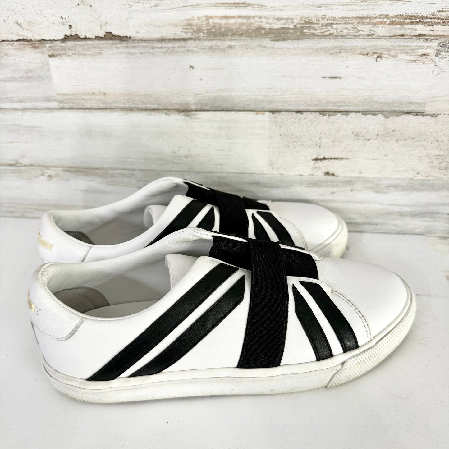 Burberry Youth Kids White Cedbury Brit Flag Leather Sneakers 35 Size 2.5 10-11Y