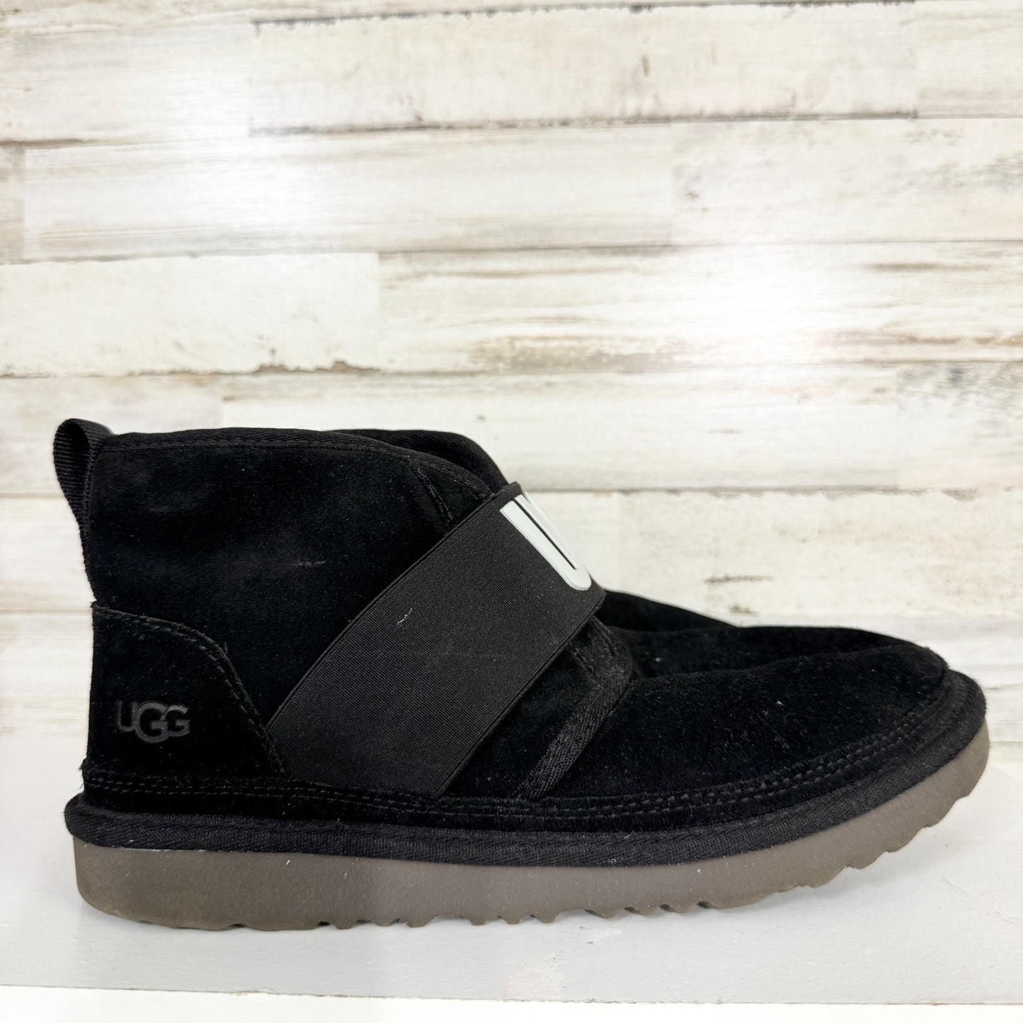 UGG Boots Women Size 6 Neumel II Black Graphic Slip On Short Boot Casual