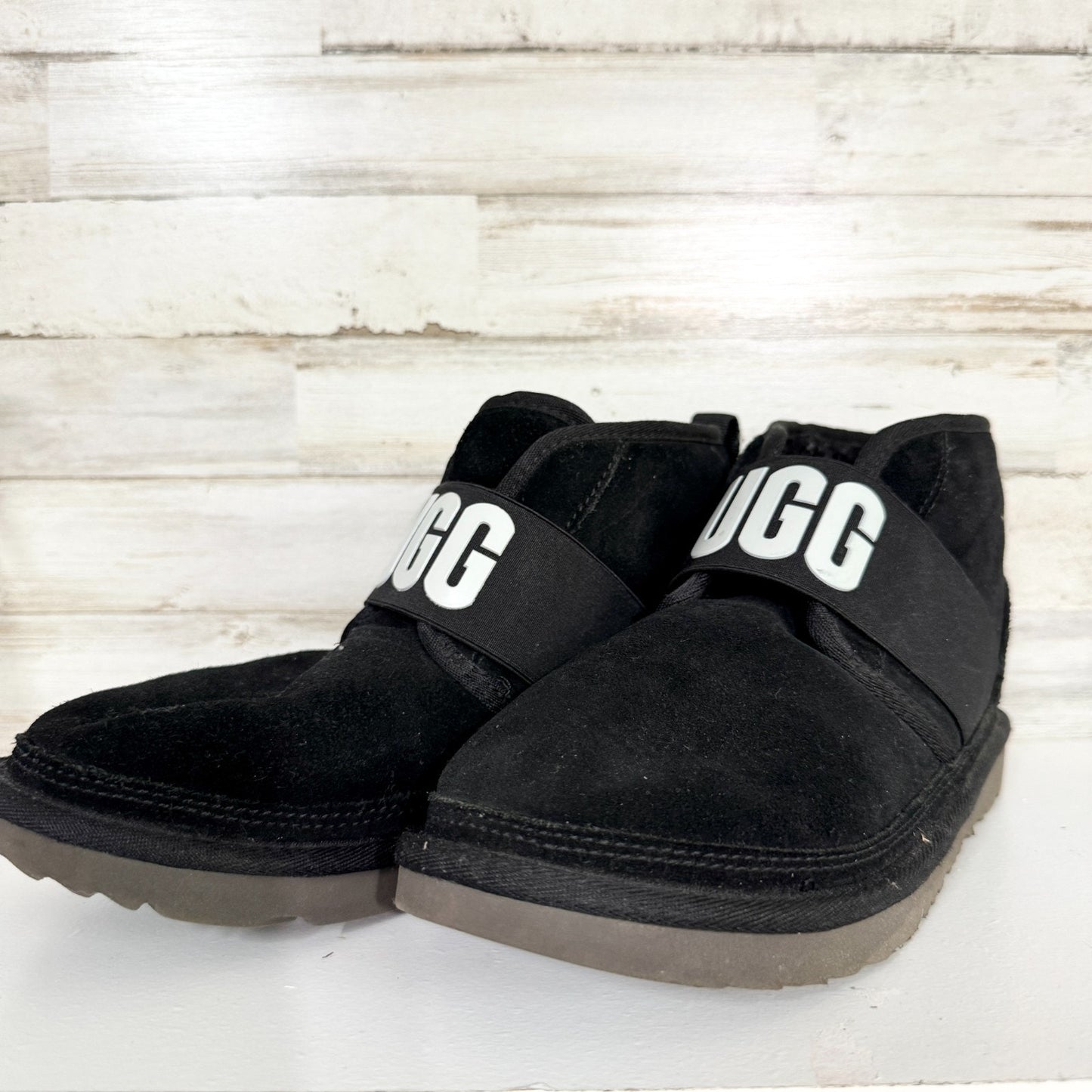 UGG Boots Women Size 6 Neumel II Black Graphic Slip On Short Boot Casual