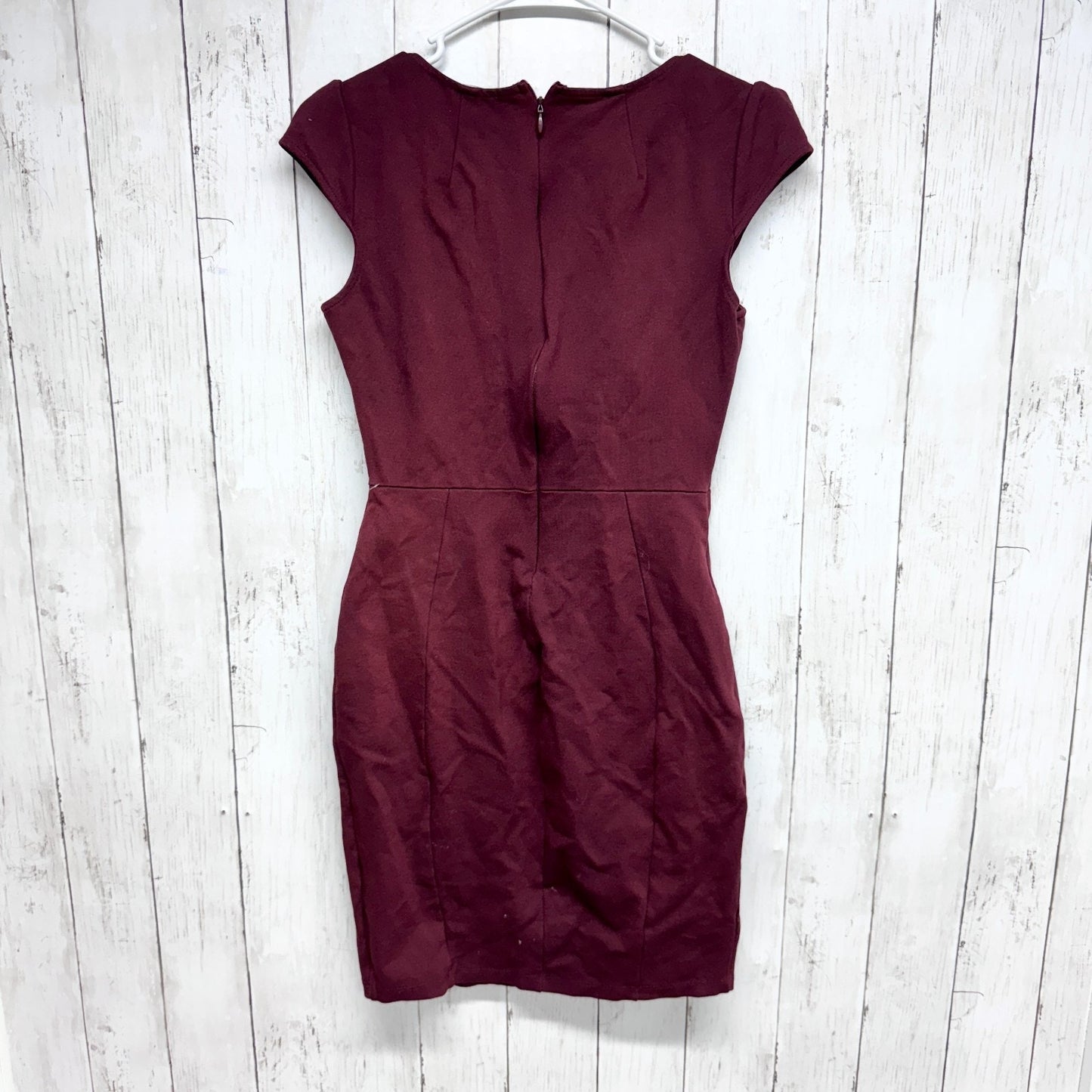 Lulus Dress Women Size Medium Short Sleeve Mini Zip Back Maroon Business Evening
