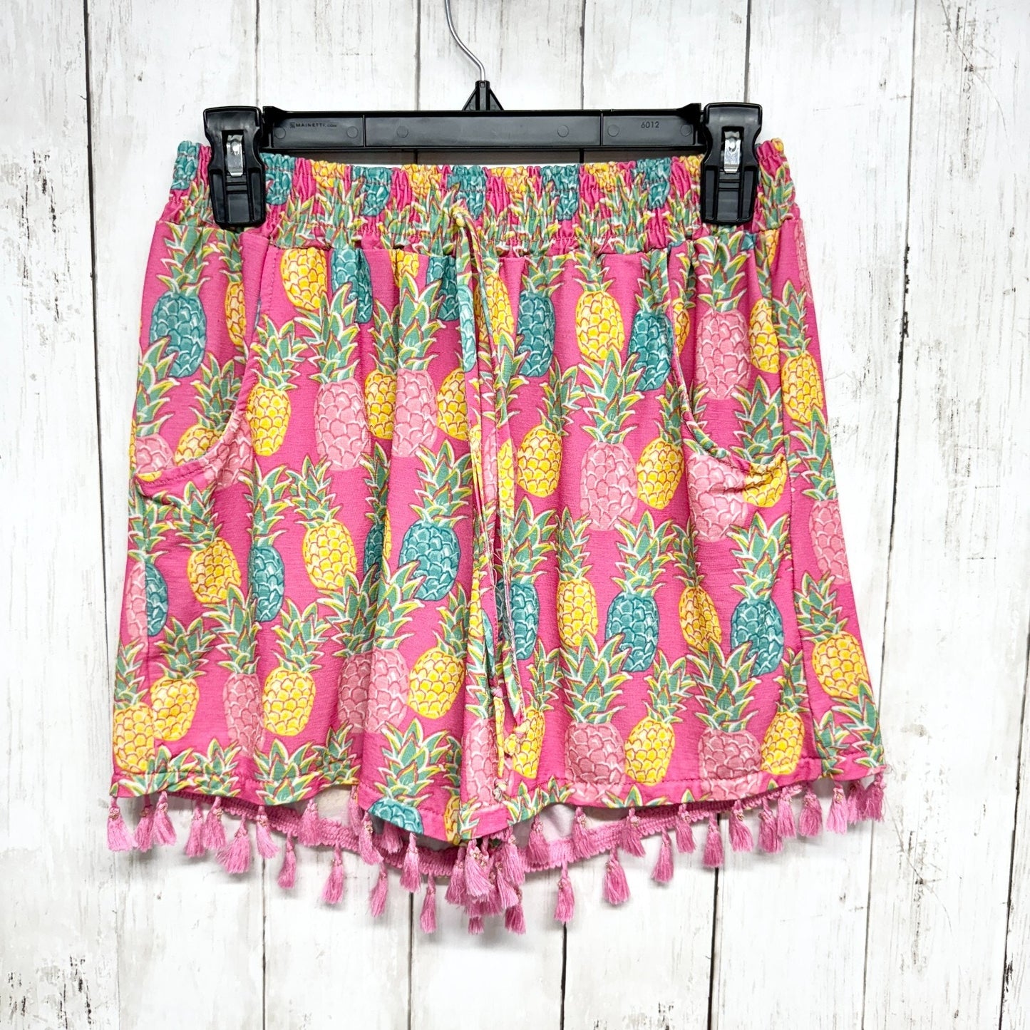 Simply Southern Shorts Women S/M Pink Pinneapple Pattern Elastic Waist Tassels