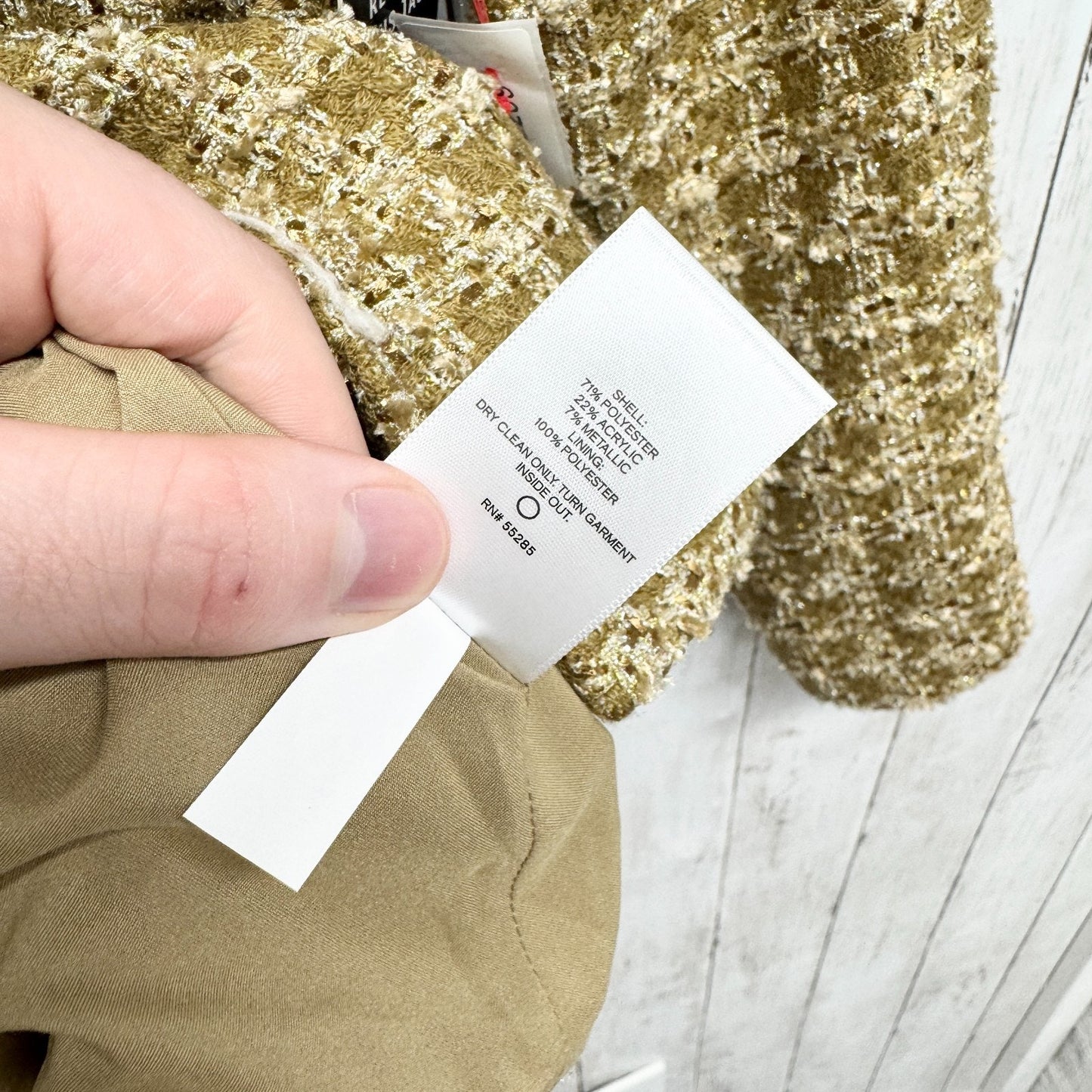 Express Women’s Jacket Sz XS Open Beige Gold Buttons Houndstooth Tweed Blazer