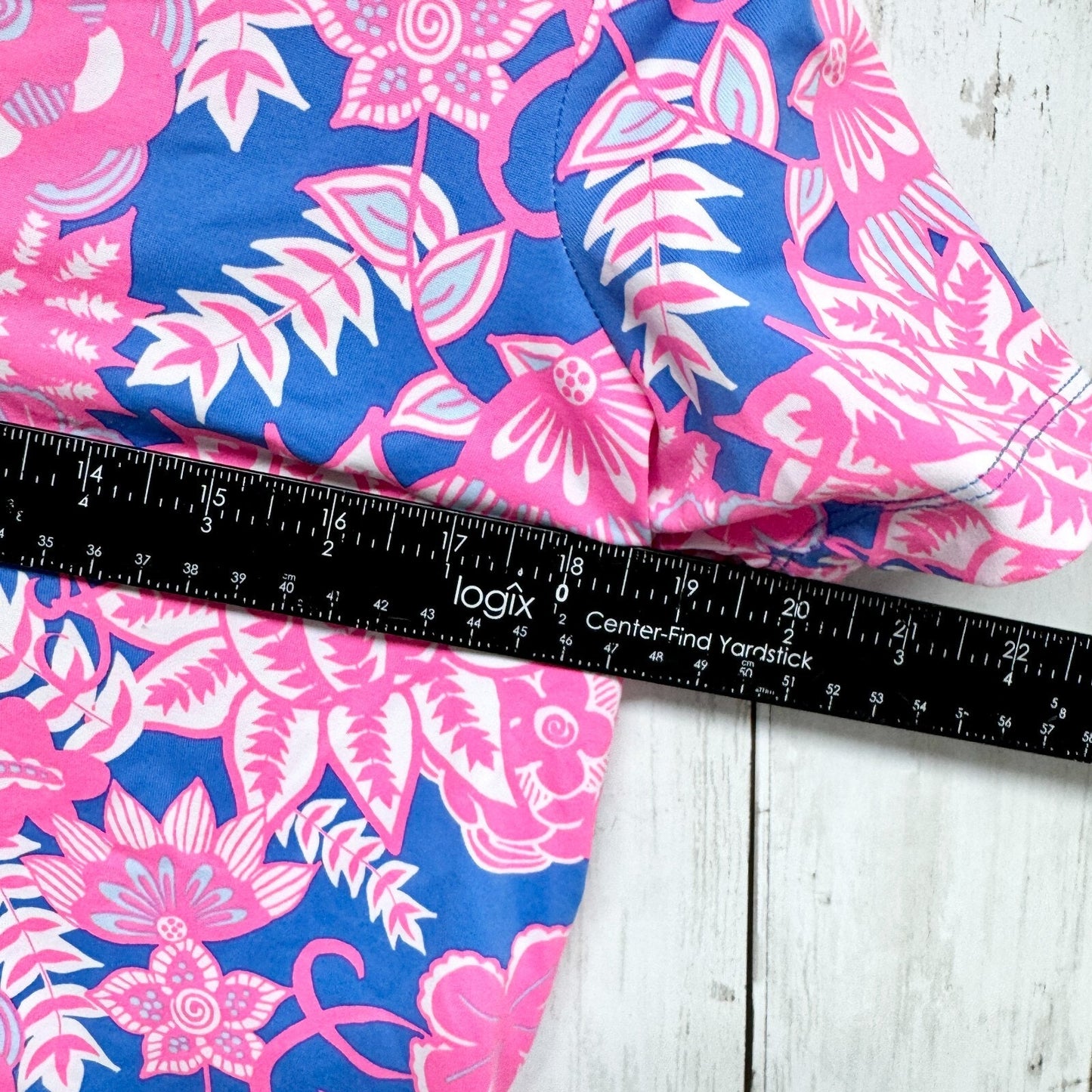 Lulu-B Blouse Women Sz Small V Neck Collared Short Sleeve Navy Neon Pink Floral