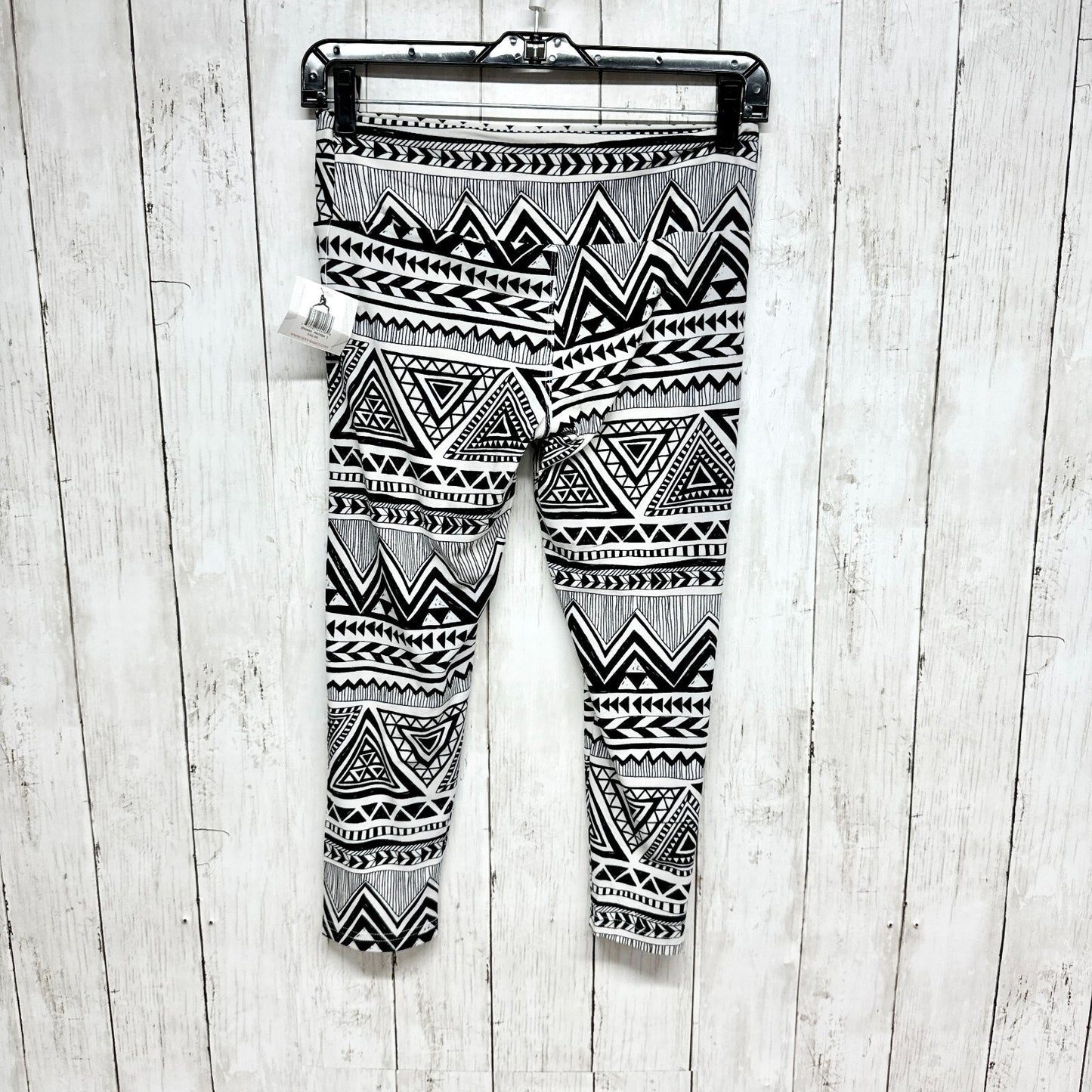Sexy Basics 24/7 Anywear Pants Women Small Aztec Print Leggings Black White NWT