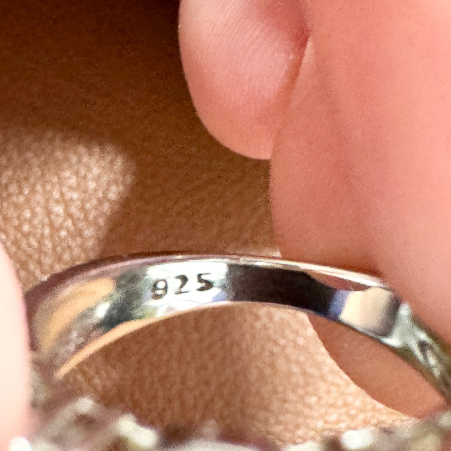 925 Sterling Silver Pearl and White Stone Ring Size 5