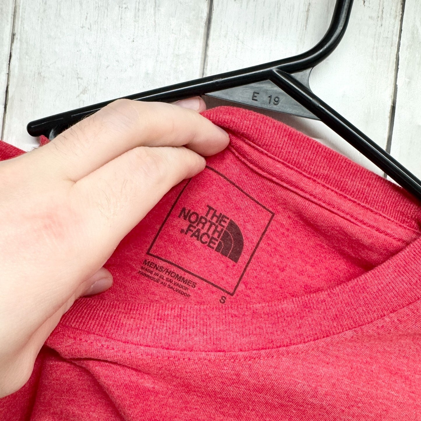 The North Face Top Men Size Small Red Graphic Short Sleeve Tee Shirt Casual