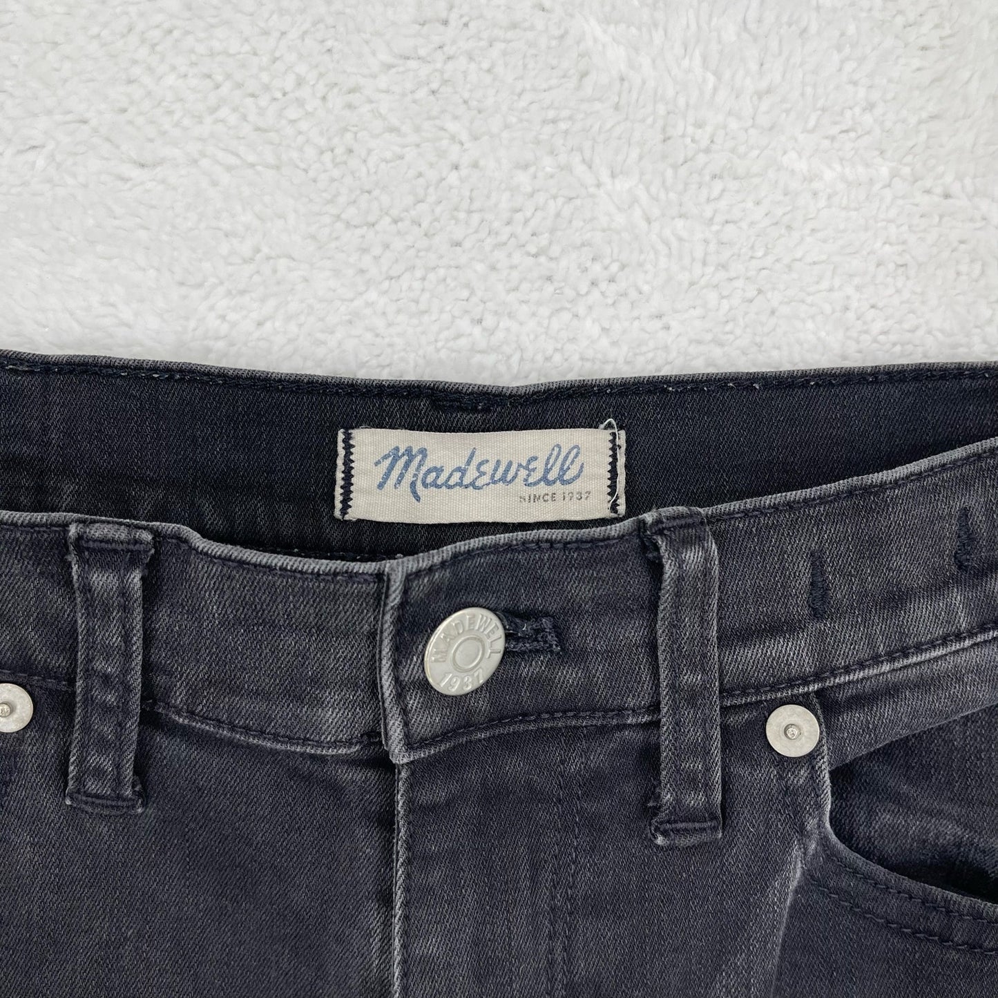 Madewell High Riser Skinny Jeans in Black Lunar Wash Women's Size 27