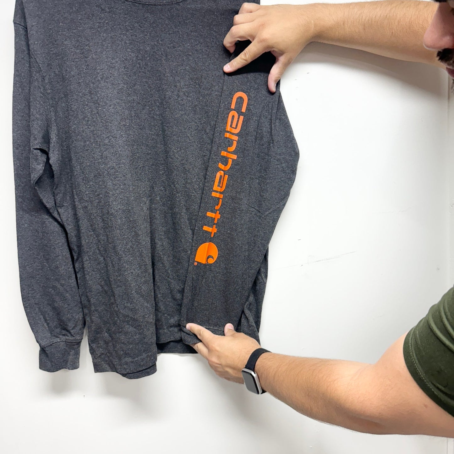 Carhartt Men's Logo T Shirt Gray Cotton Original Long Sleeve Fit Size Small