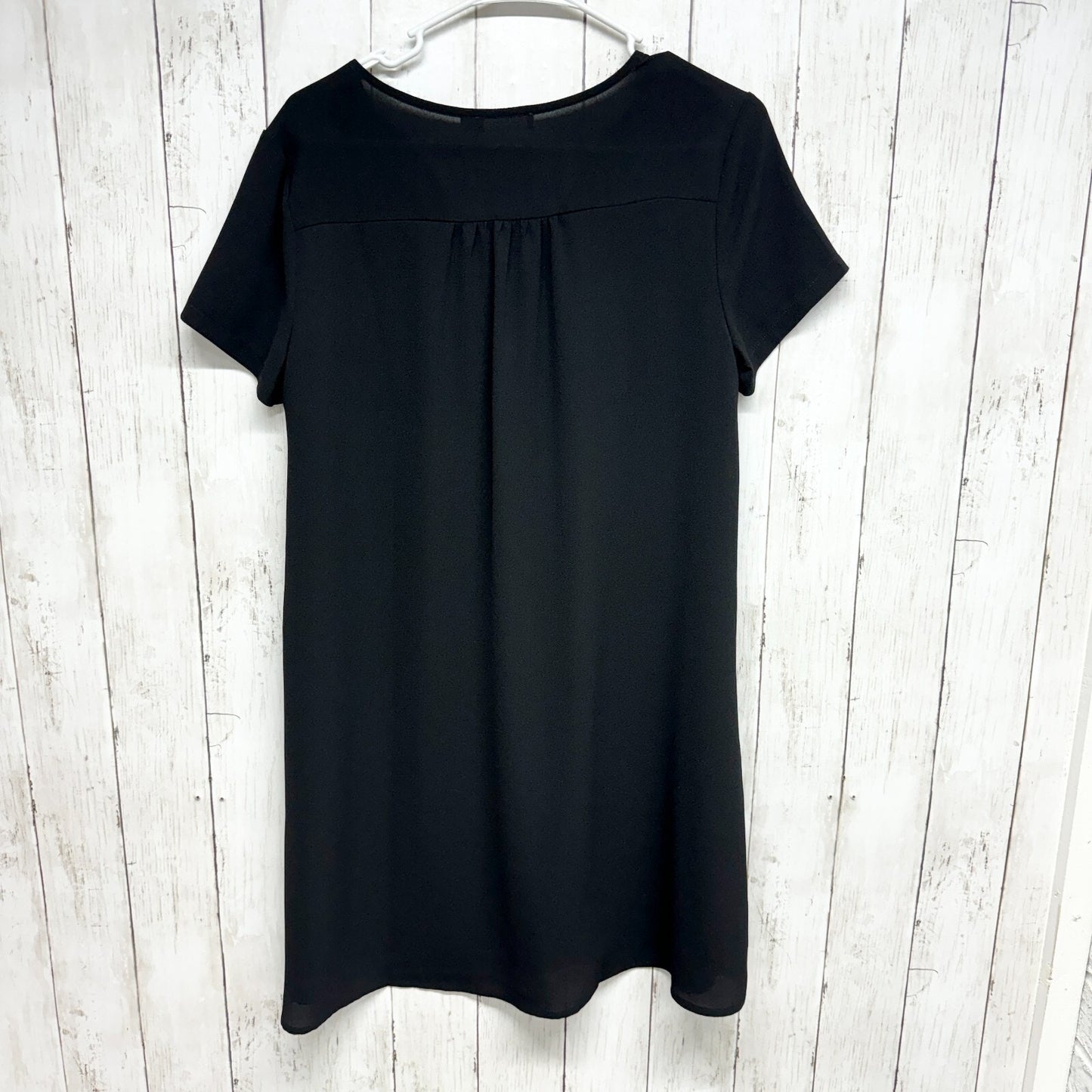 Lush Dress Women Size Small Black Short Sleeve Tunic Mini Round Neck NWT Rayon