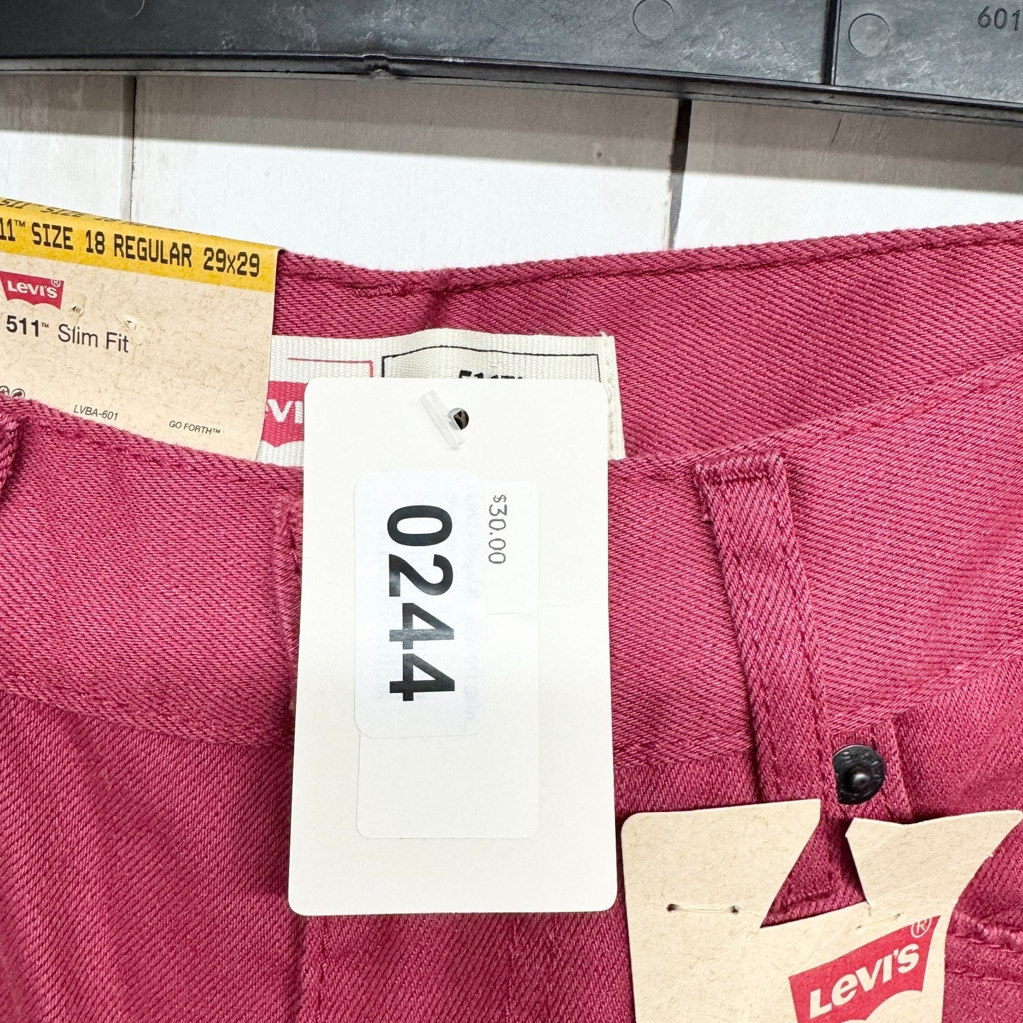 NEW Levi's Pants Men Size 18 Regular 29X29 511 Red Slim Fit Tapered Leg Jean