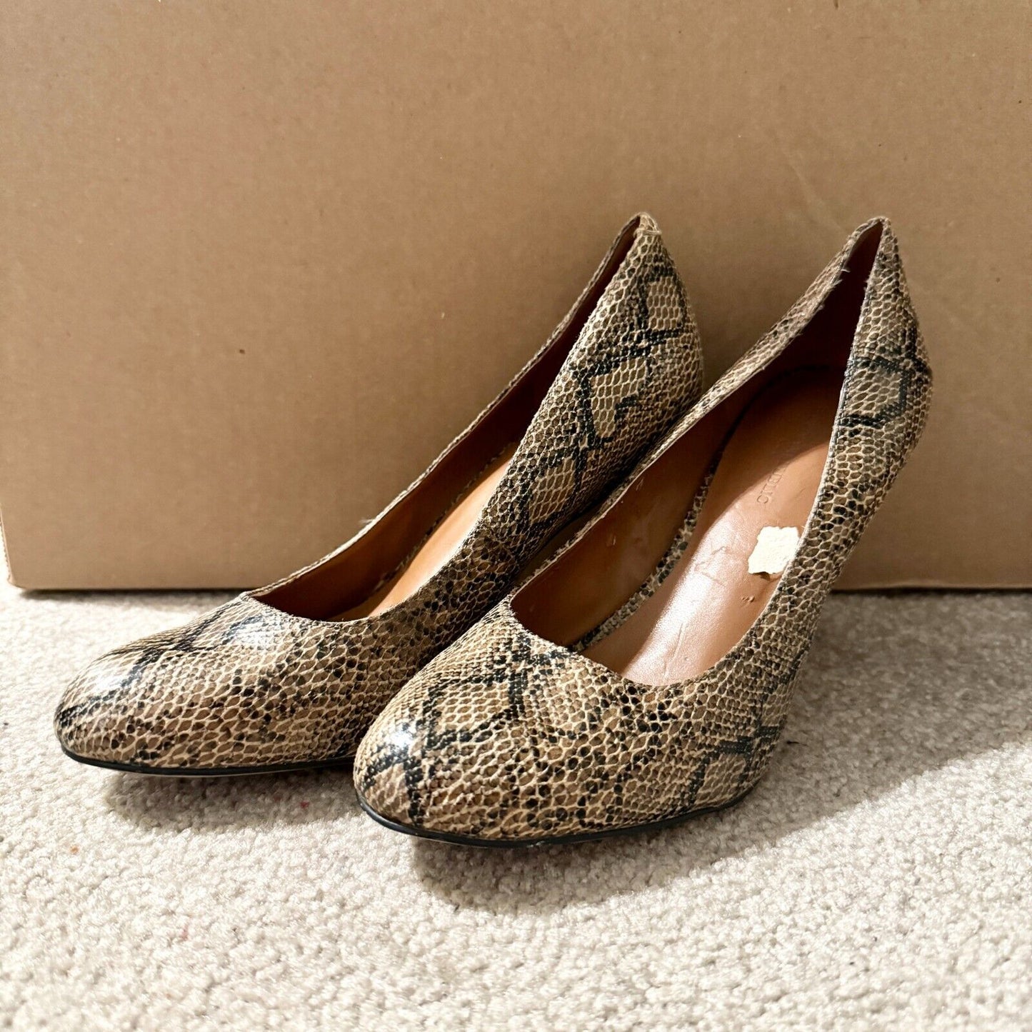 Banana Republic Size 7 Closed Toe Factory Snake Print Heel Round Toe Stilletto