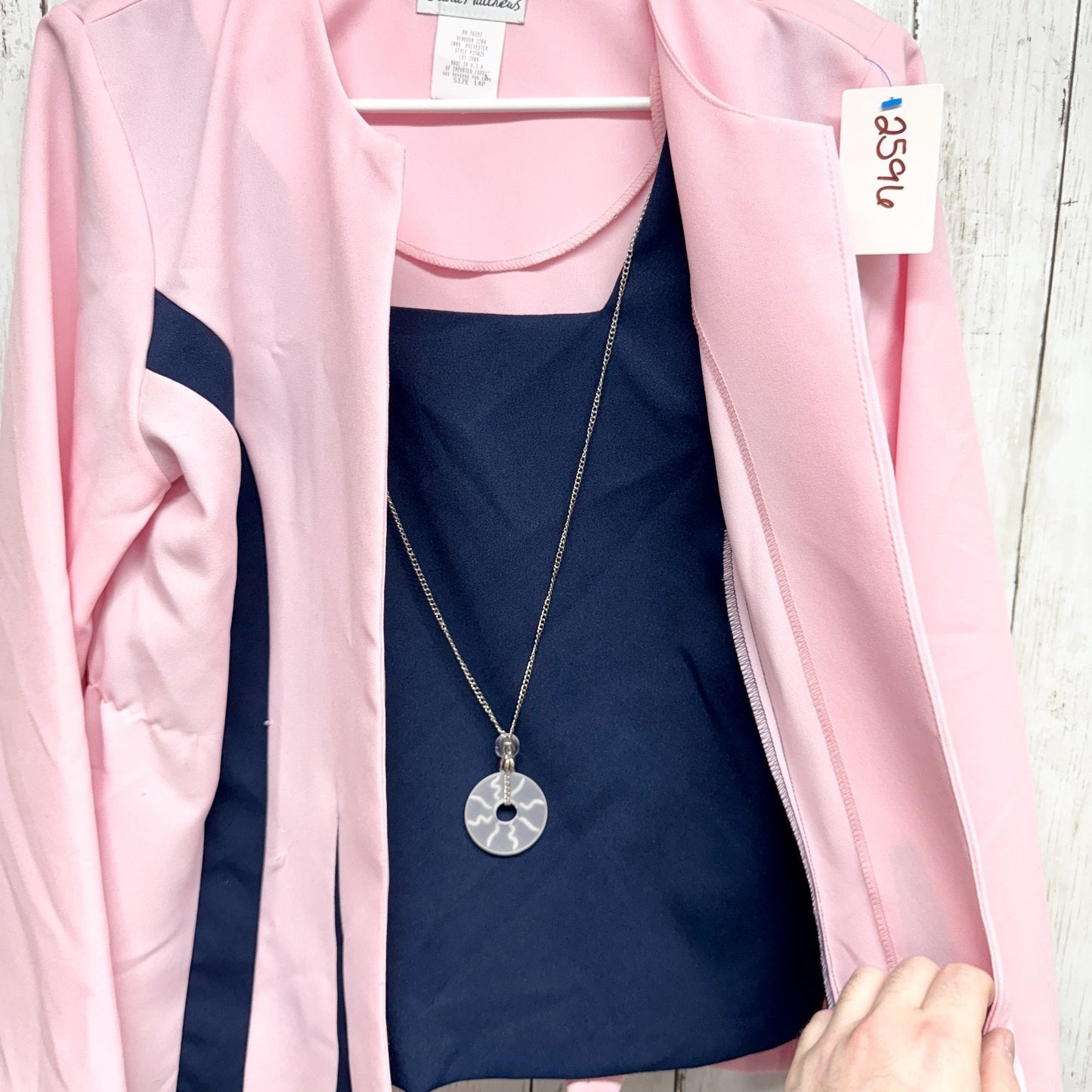 Vintage Olivia Matthews Jacket Women Size 14P Light Pink Navy Collarless Blazer