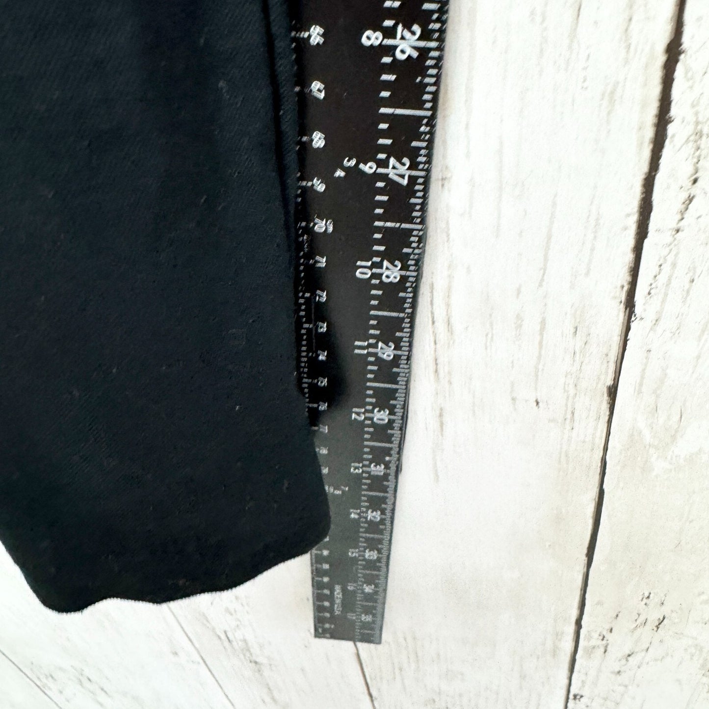 A New Day Pants Women Sz 8 Black Straight Trousers Pleated Front Pockets Zip Fly