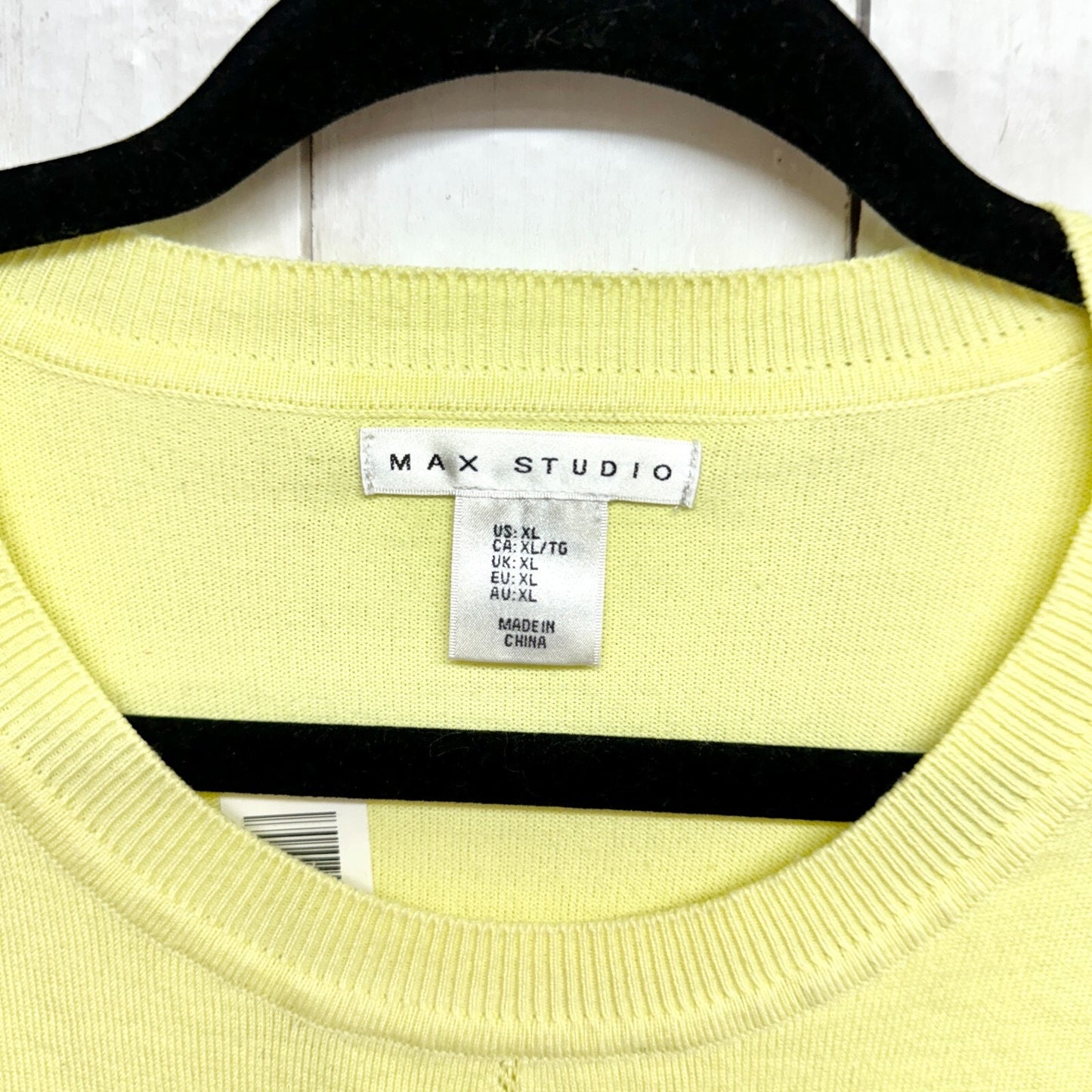 MAX STUDIOS Sweater Women Size Xl Long Sleeve Round Neck Straight Hem Yellow