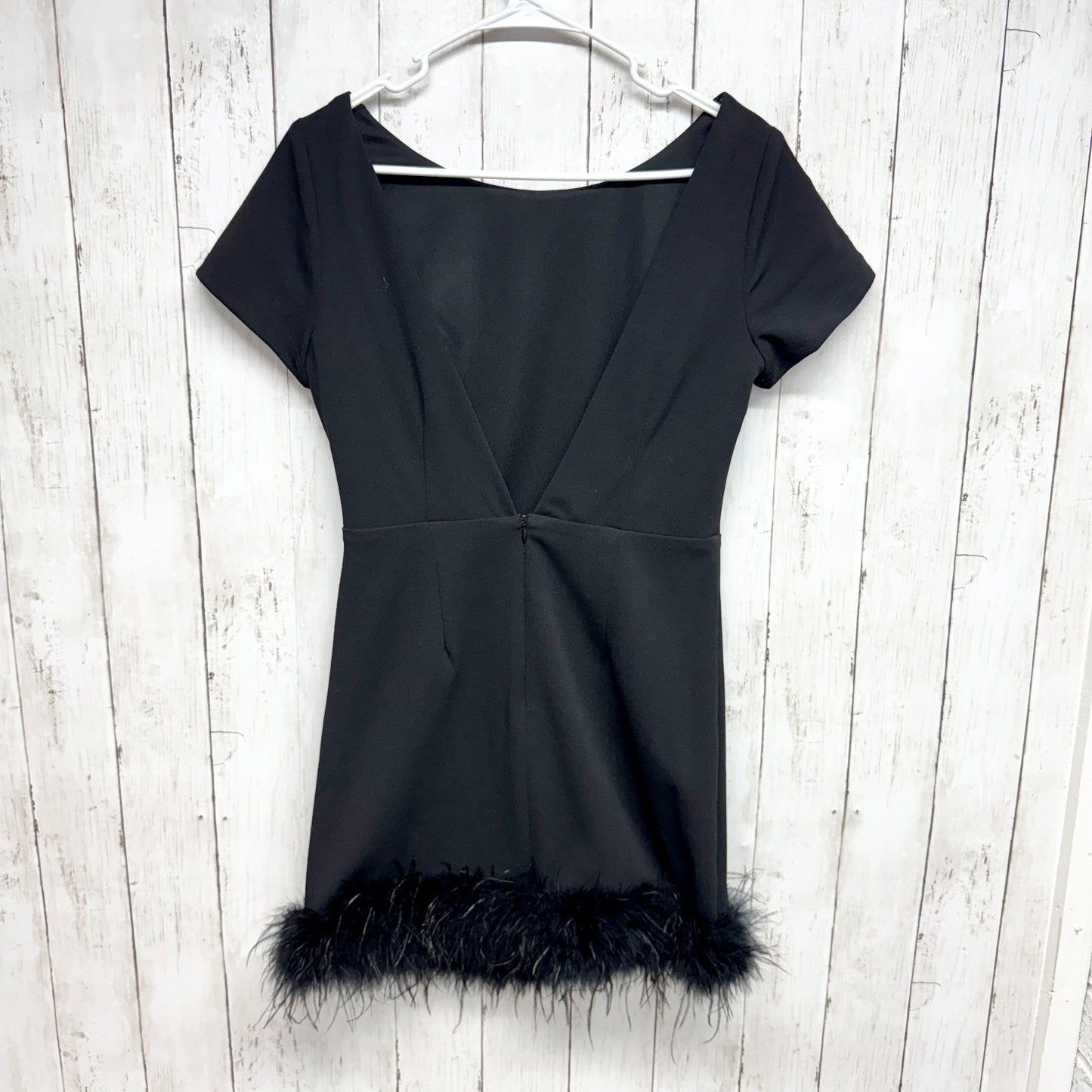 Lulus Dress Women Size Medium Black Backless Feather Trim Short Sleeve Mini
