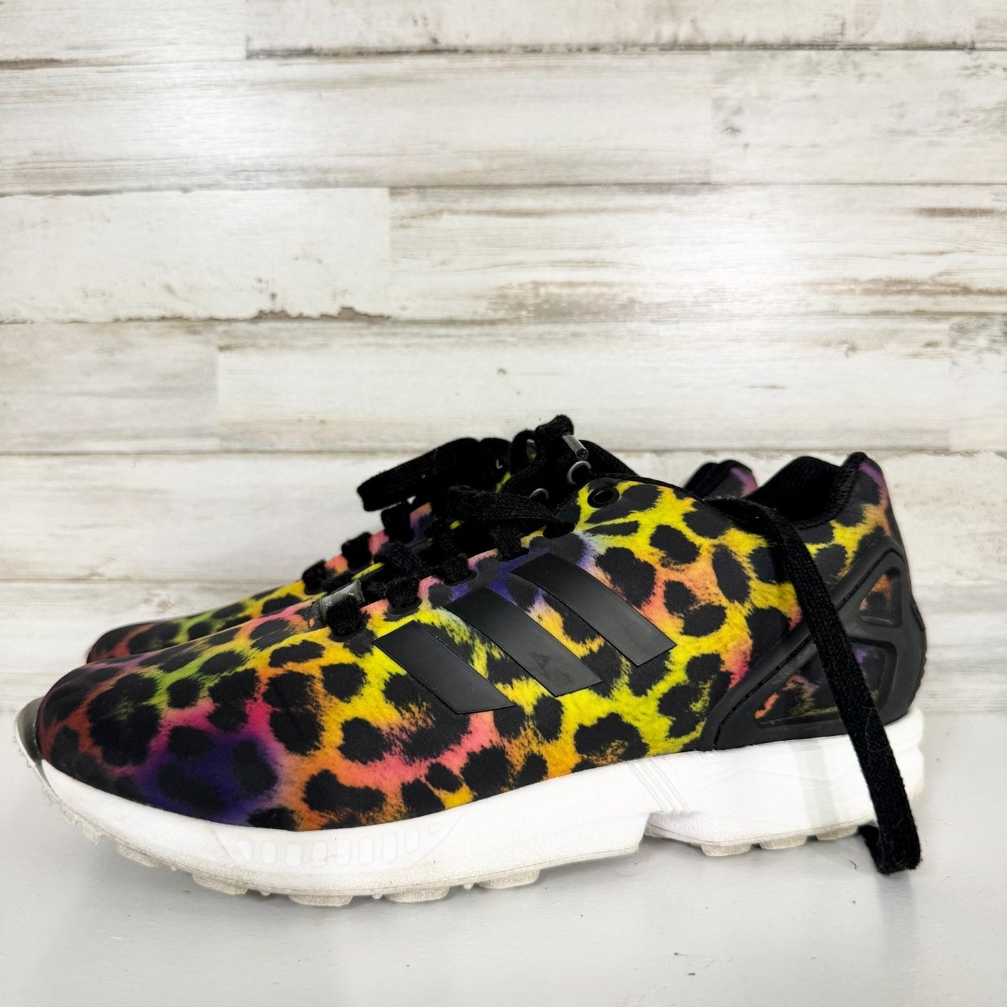 Adidas Shoes Women Size 7 ZX Flux Rainbow Animal Print Running Sneakers Athletic