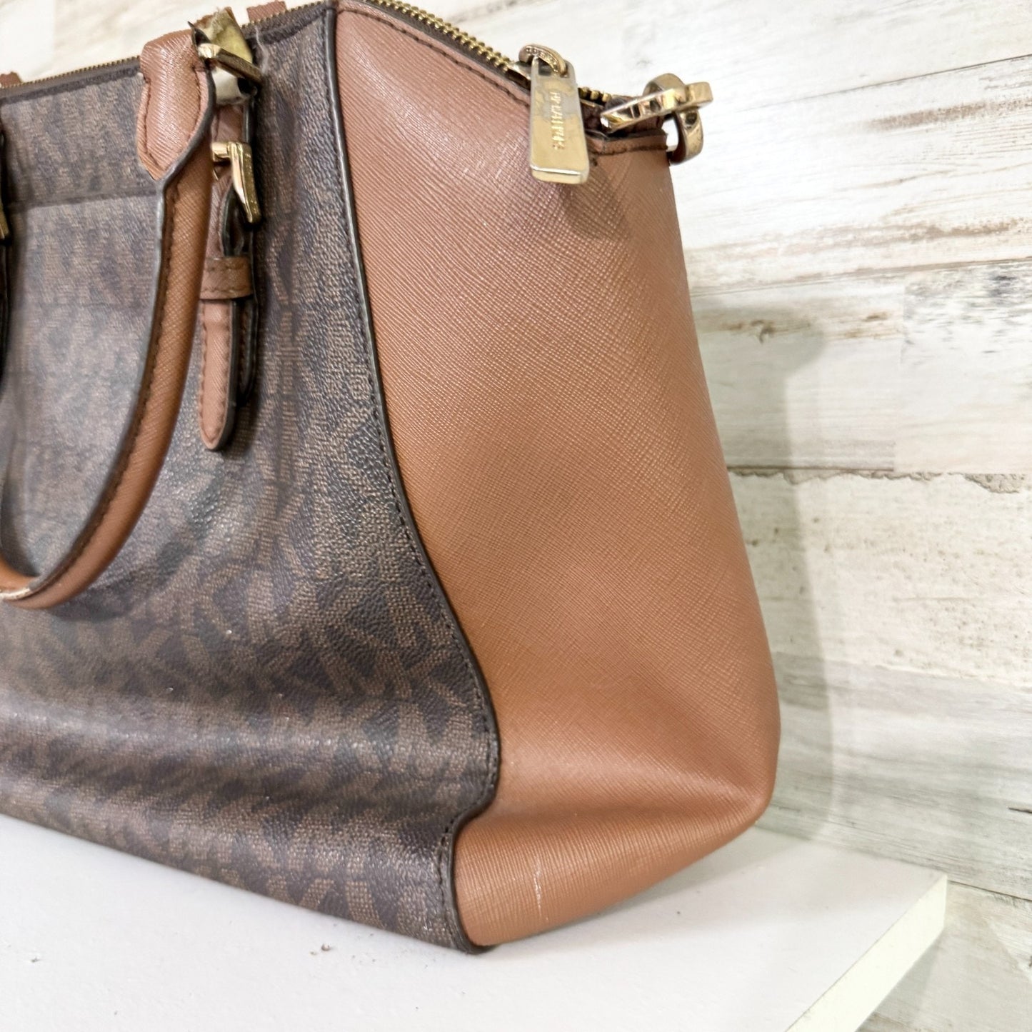 Michael Kors Ciara Medium Signature Logo 2 Way Brown Crossbody Messenger Bag