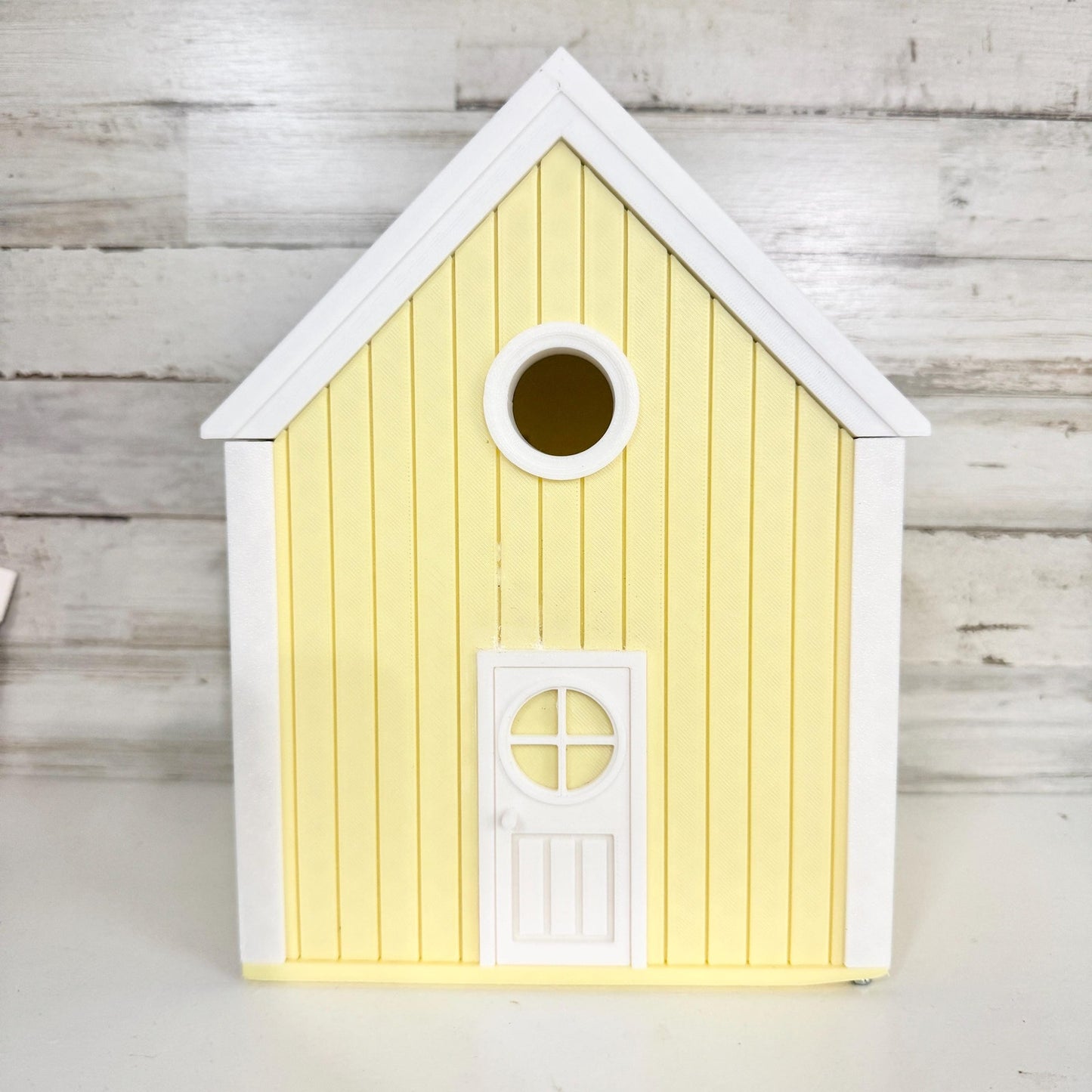 Handmade Custom Yellow Birdhouse – 3D Printed Garden Decor, Unique Outdoor Gift, Eco-Friendly Design for Porch or Backyard Charm
