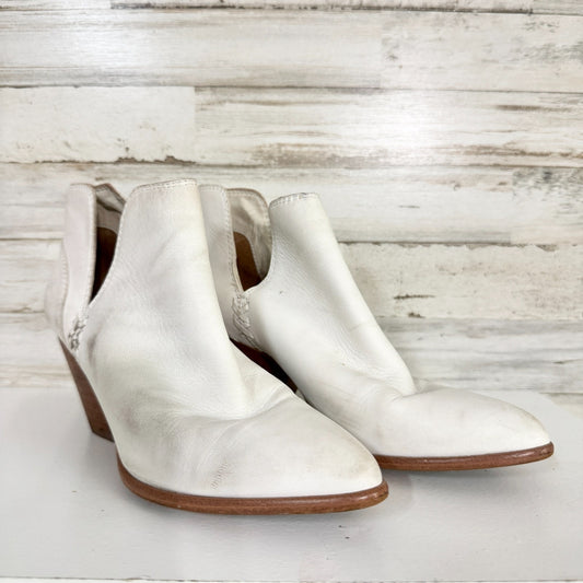 Frye Shoes Women Size 6M Cream Leather Cut Out Ankle Bootie Boots Shootie Casual
