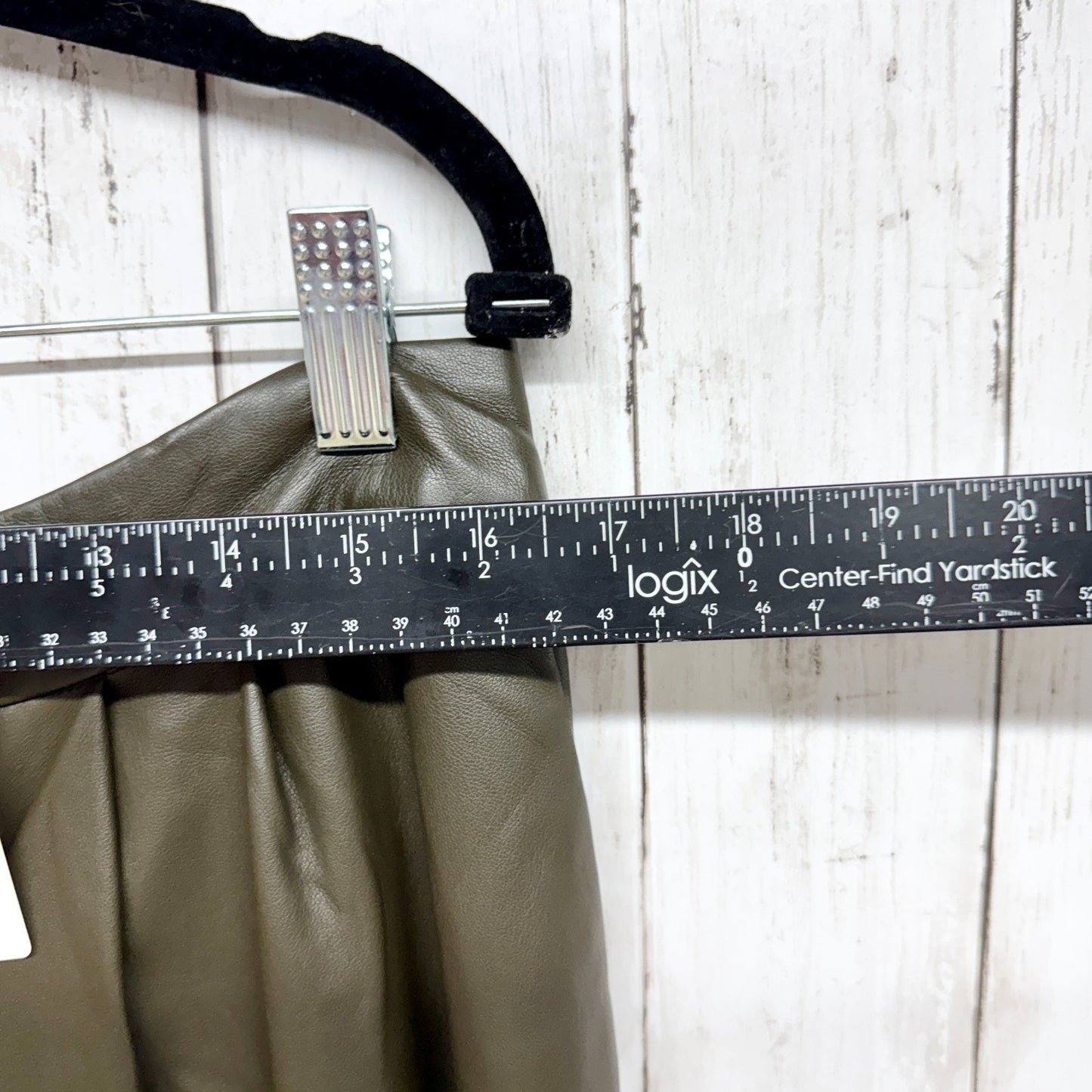 Express Pants Women Size 14L Hunter Green Faux Leather Straight Pockets Zip Fly