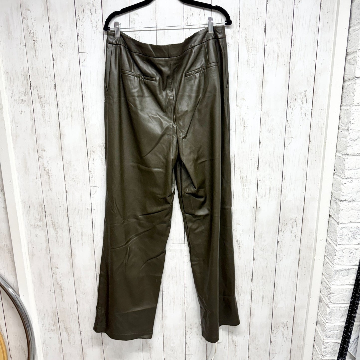 Express Pants Women Size 14L Hunter Green Faux Leather Straight Pockets Zip Fly