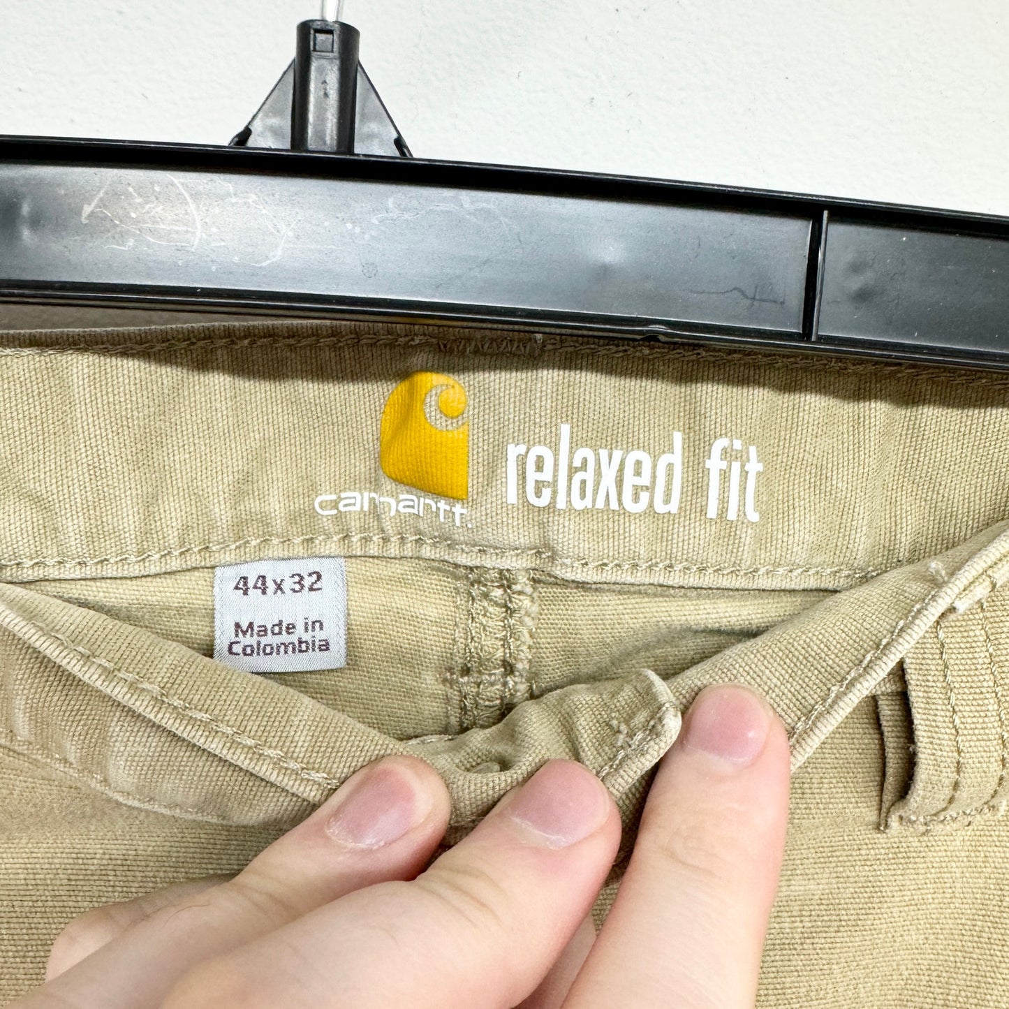 Carhartt 100095 253 Relaxed Fit Rugged khaki work pants 44 x 32