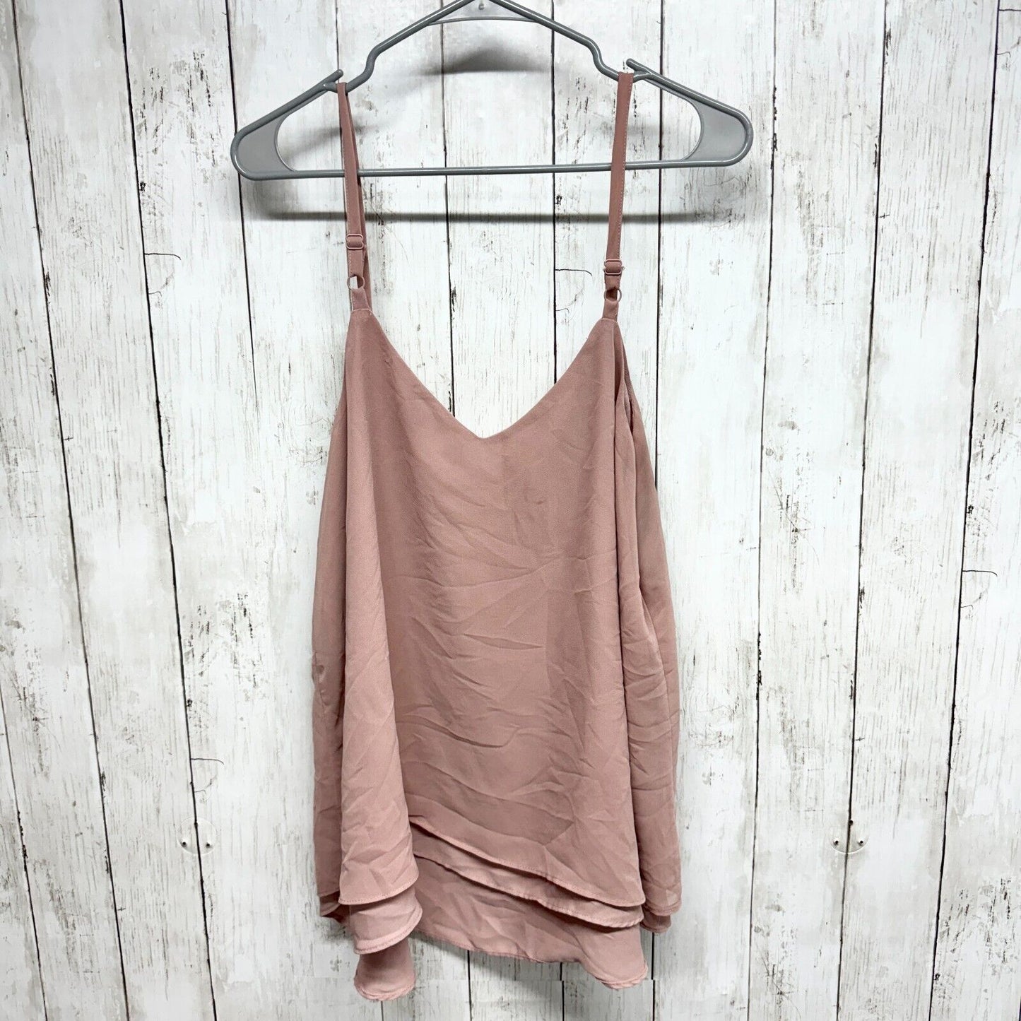 TORRID Women's Plus M/L Blouse Top Sleeveless Pink Solid Polyester V-Neck