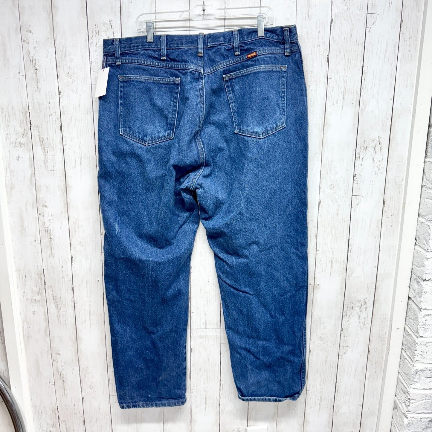 Vintage Rustler Pants Men Size 44 X 30 Medium Wash Denim Relaxed Straight Jeans