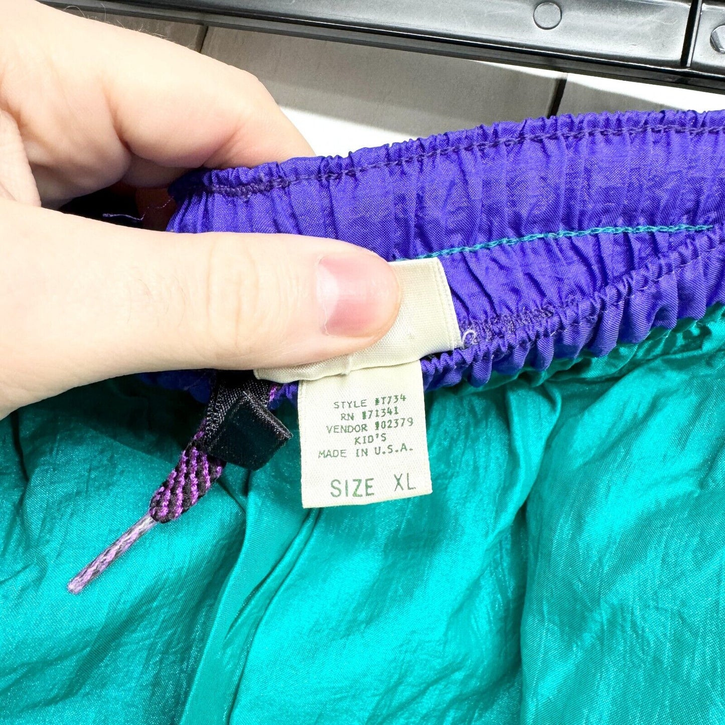 Vtg L.L. Bean Kids X Retro Drawstring Run Nylon Multicolored Track Pants 90s