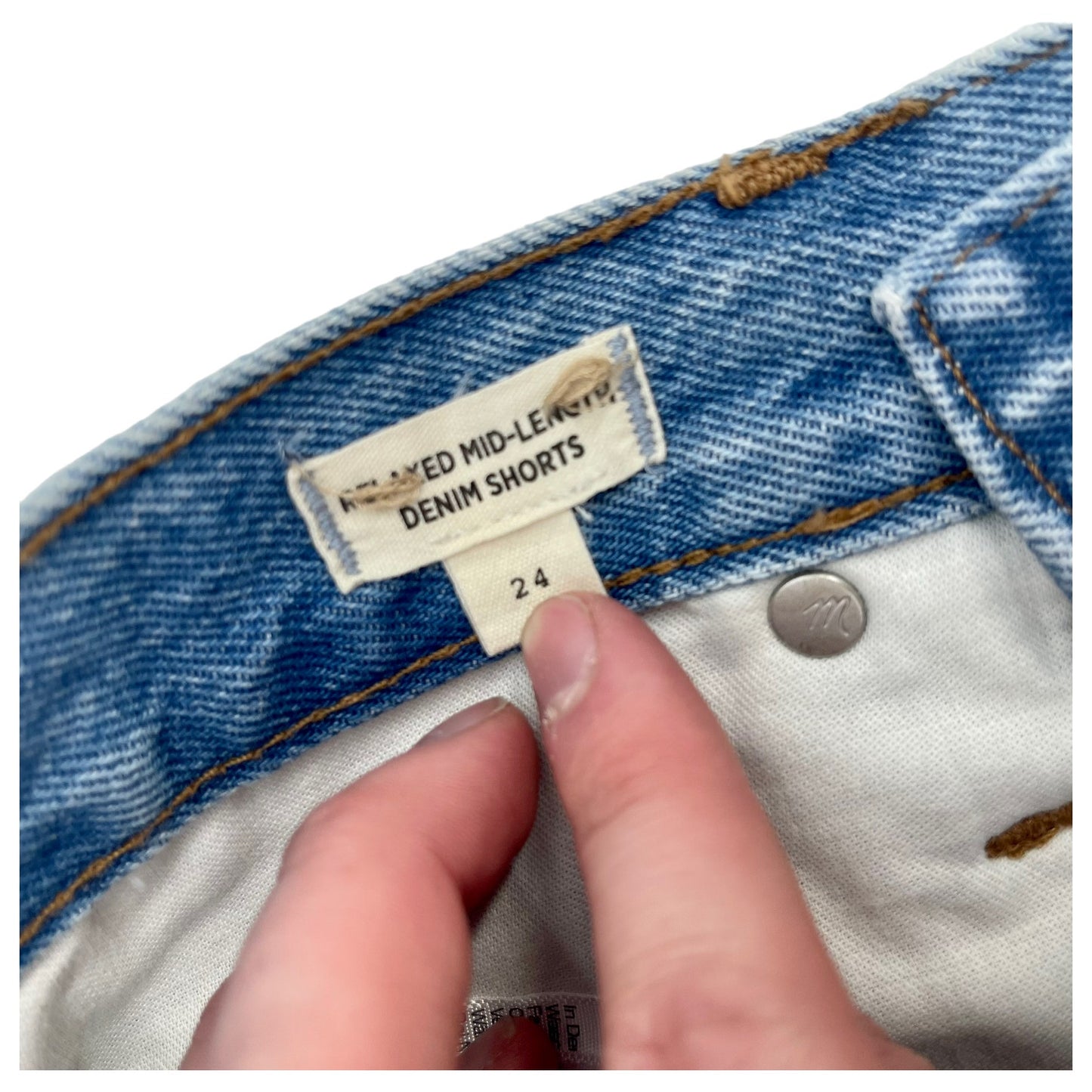 Madewell Light Blue Wash Relaxed Mid-Length Denim Short Women's Sz 24