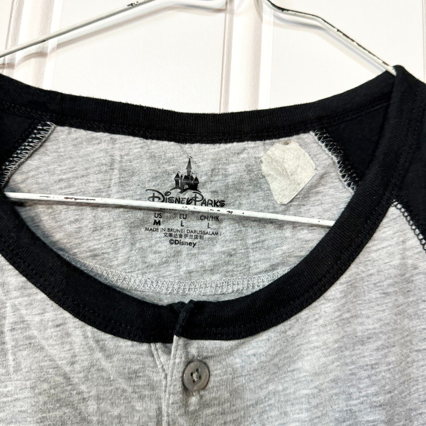 Disney Parks Authentic Grey Black Character 3/4 Sleeve Henley Size Medium