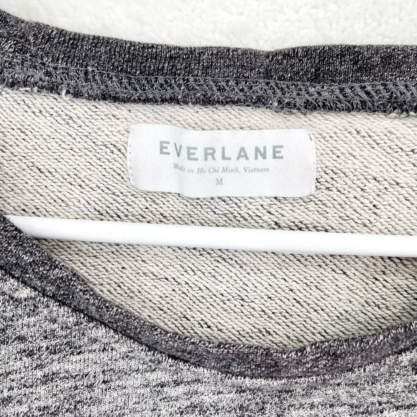 Everlane Raglan Style Gray Short Sleeve Swoop Neck Sweater Size Medium