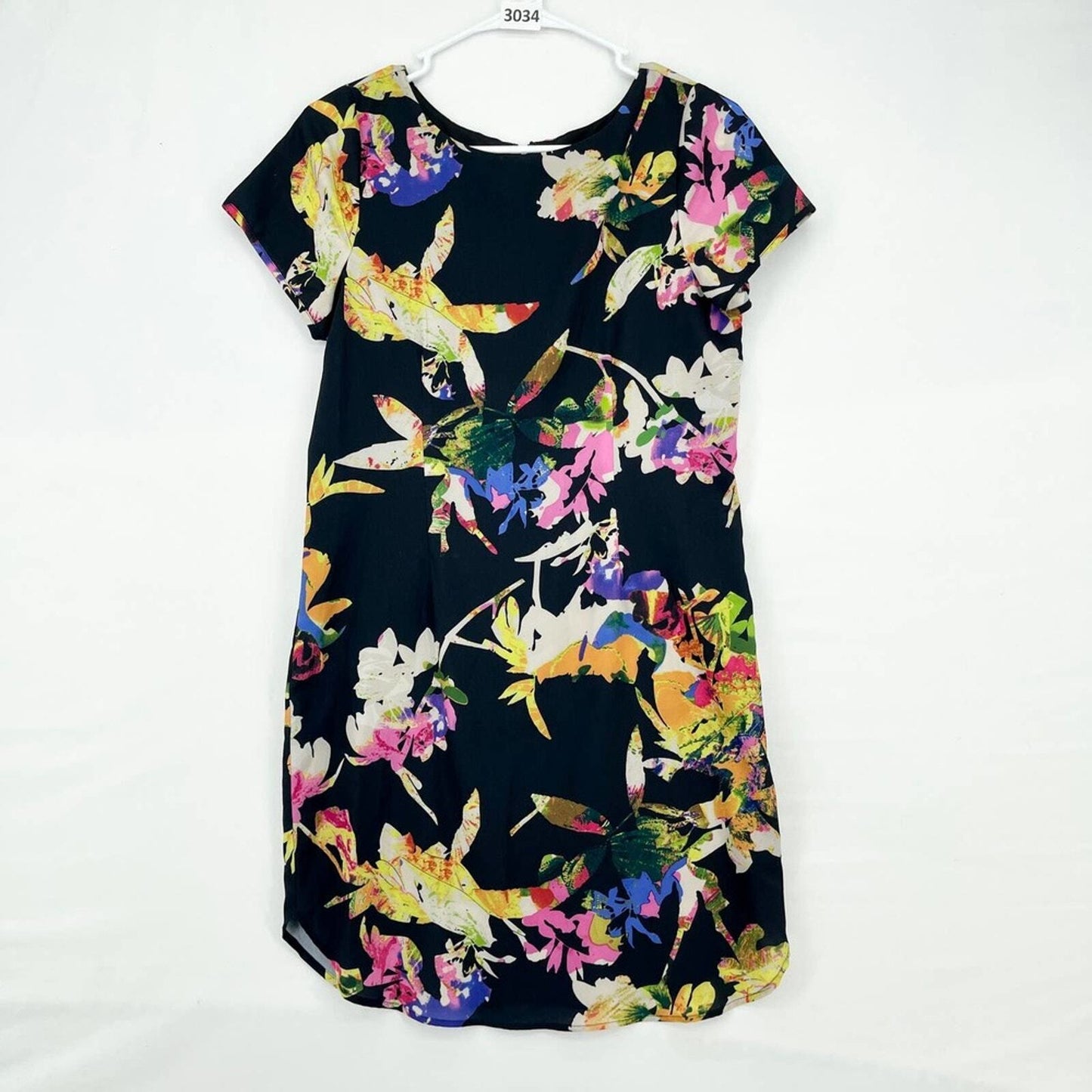 Yumi Kim Tunic Women Size Small Elana Tropical Short Sleeve Floral Shift Black