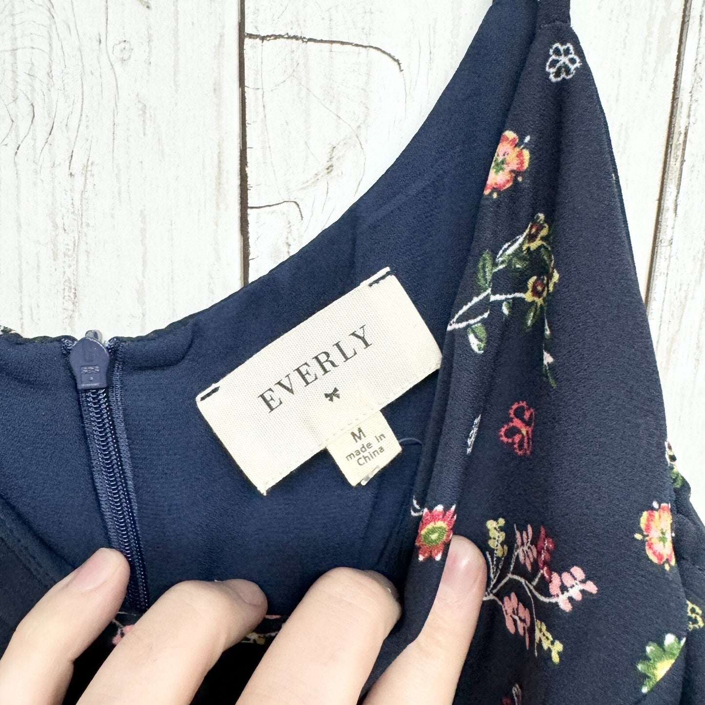 EVERLY Romper Women Size M Off Shoulder Mini V Neck Blue Floral Summer Casual