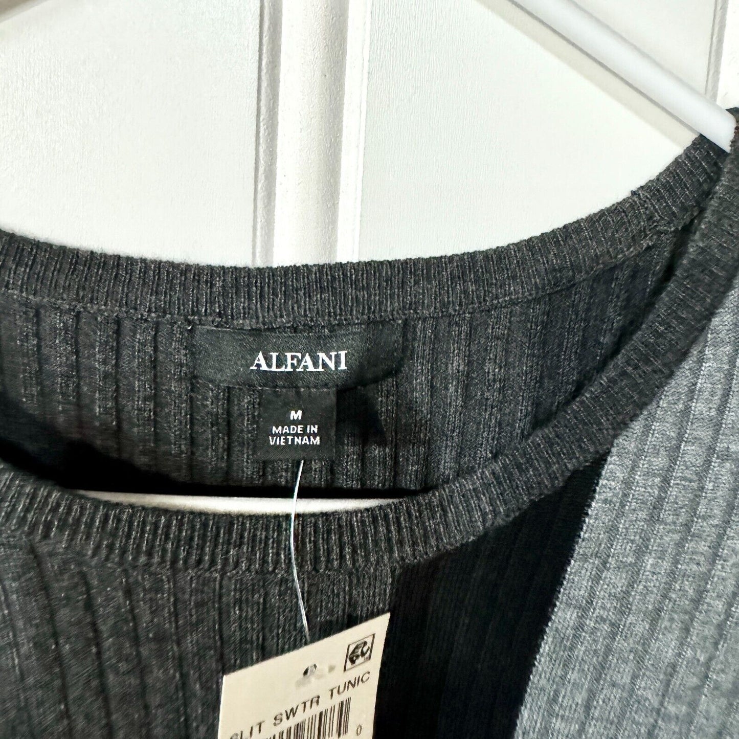 Alfani Dress Women Size M Black & Grey Long Sleeve Crewneck Sweater Colorblock