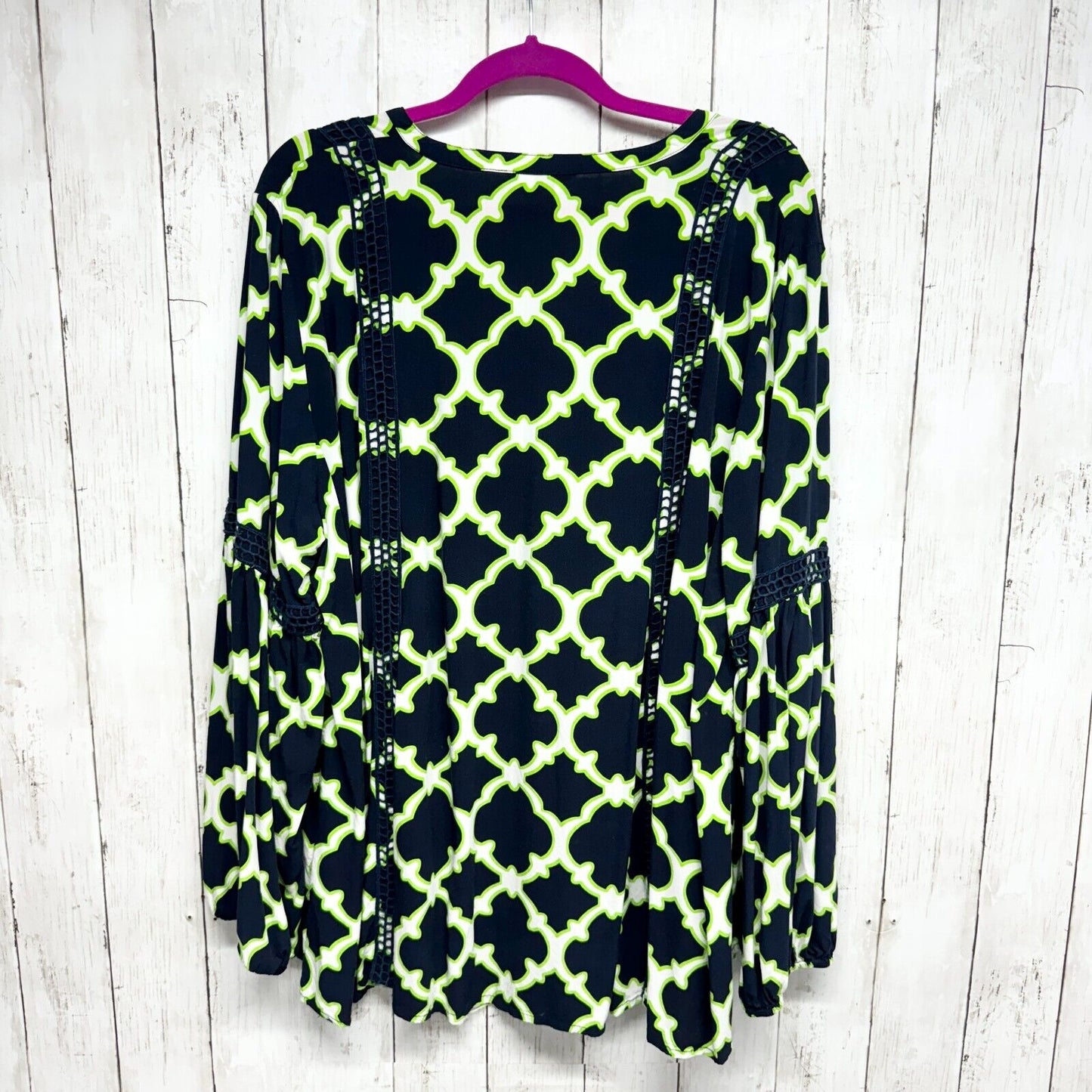 Crown & Ivy Women 3X Top Navy Blue Green Flowy Shirt Blouson Sleeves Plus