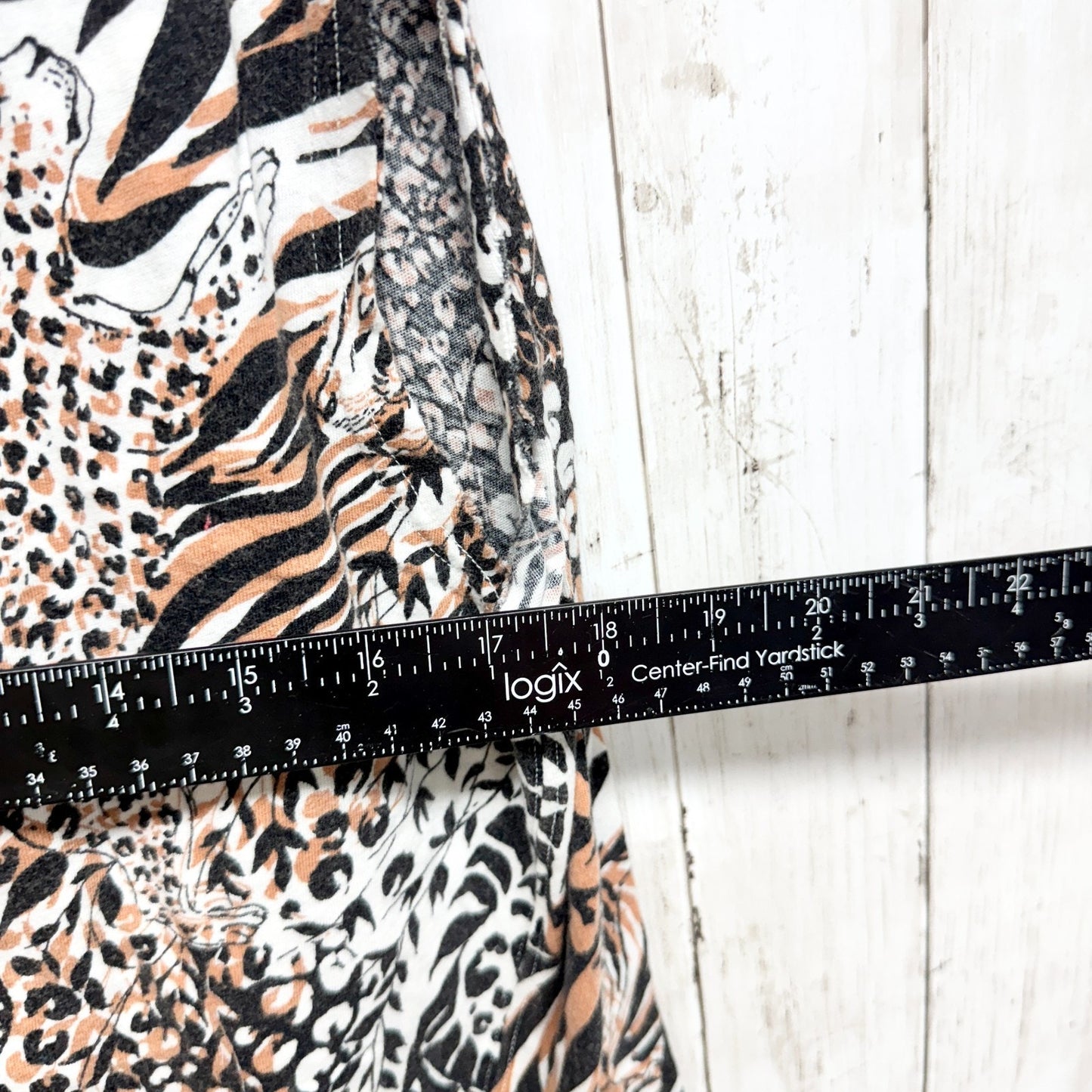 Free People Movement Top Women Size Medium Leopard Dreams Short Sleeve Tee NWT