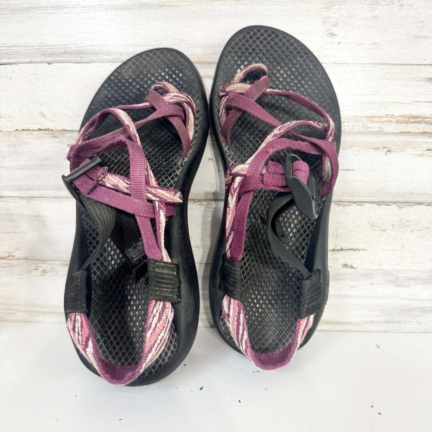 Chaco Classic Women Hiking Sandals Narrow Straps Pink Purple Size 7