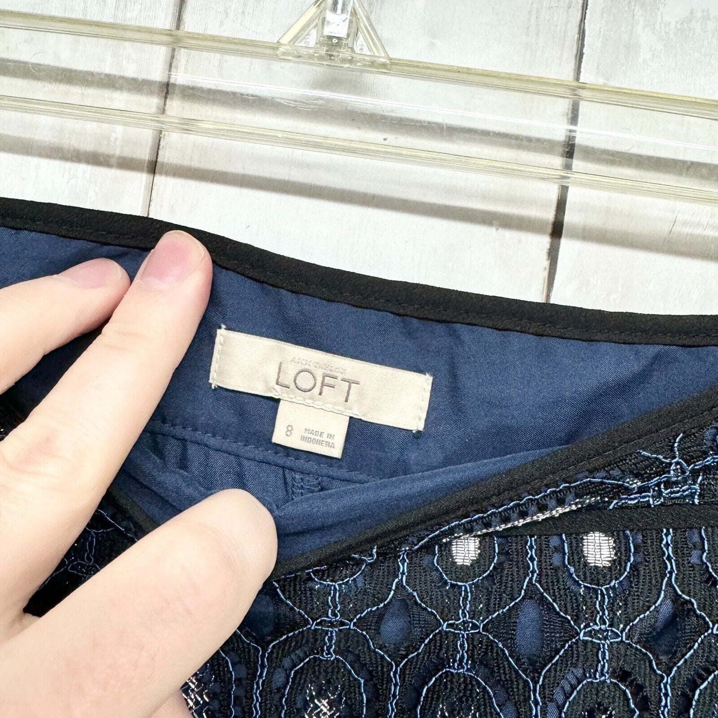 ANN TAYLOR LOFT Skirt Women 8 Low Rise A line textured Blue Double Front Pocket