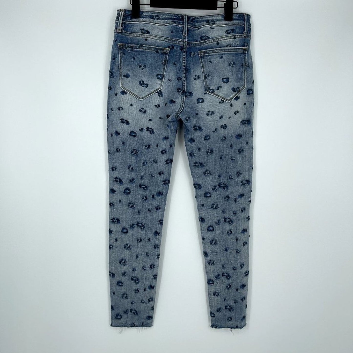 Aqua Womens Blue Distressed Medium Wash 5 Pocket Design Skinny Jeans Size 28