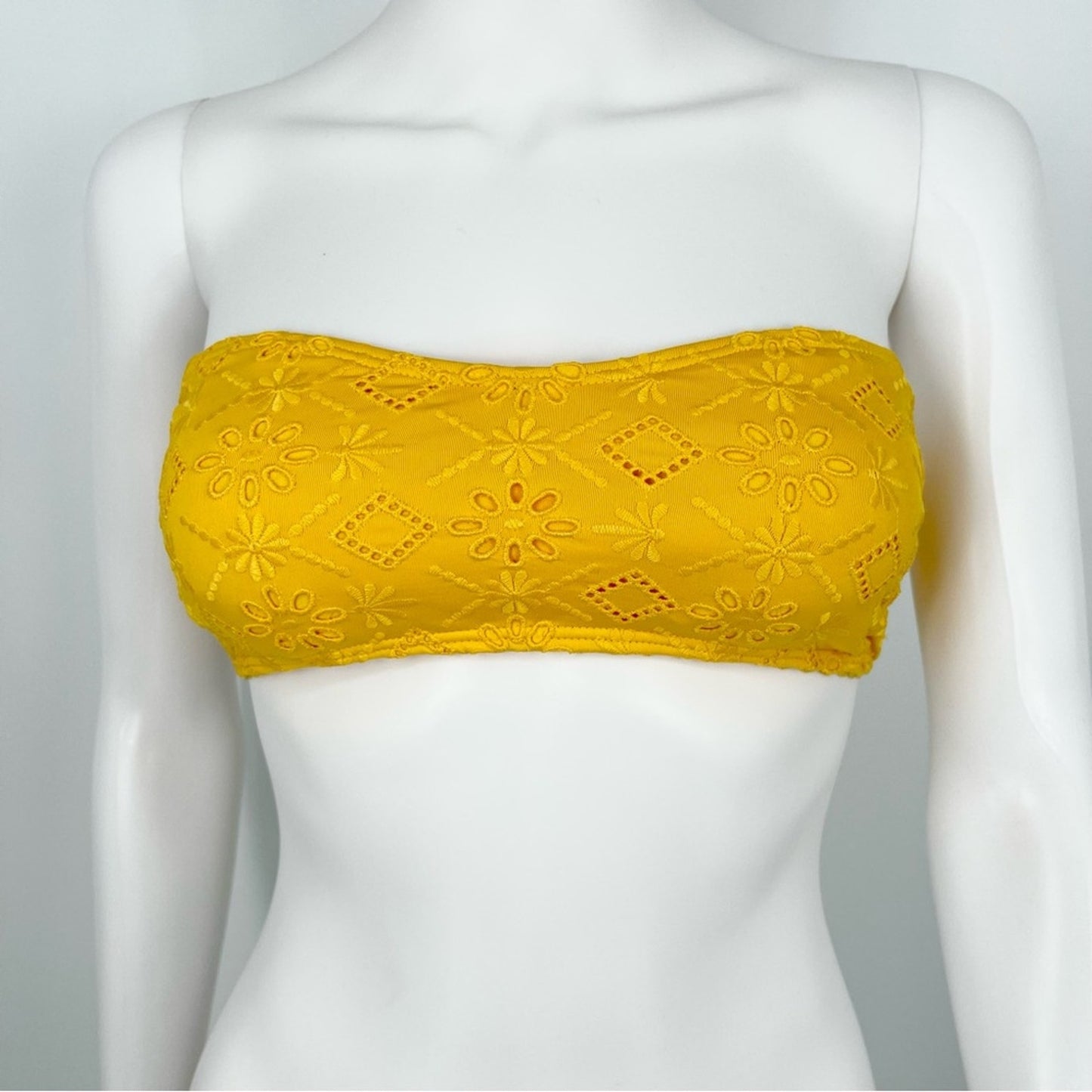 Kate Spade Womens Yellow Lace Saffron Eyelet Summer Beach Bikini Top Size XS
