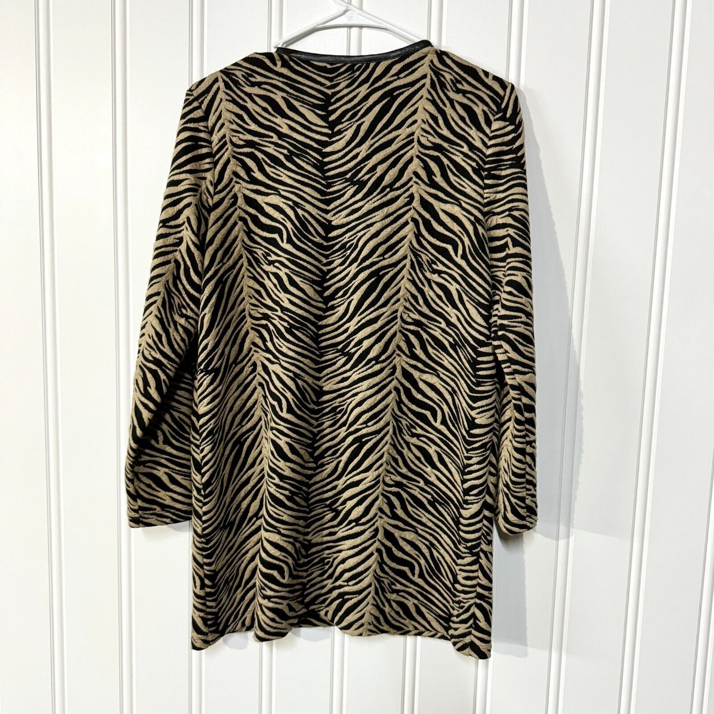VTG JM COLLECTION Jacket Women SZ PM Cardigan Animal Printed Pocket Open Front
