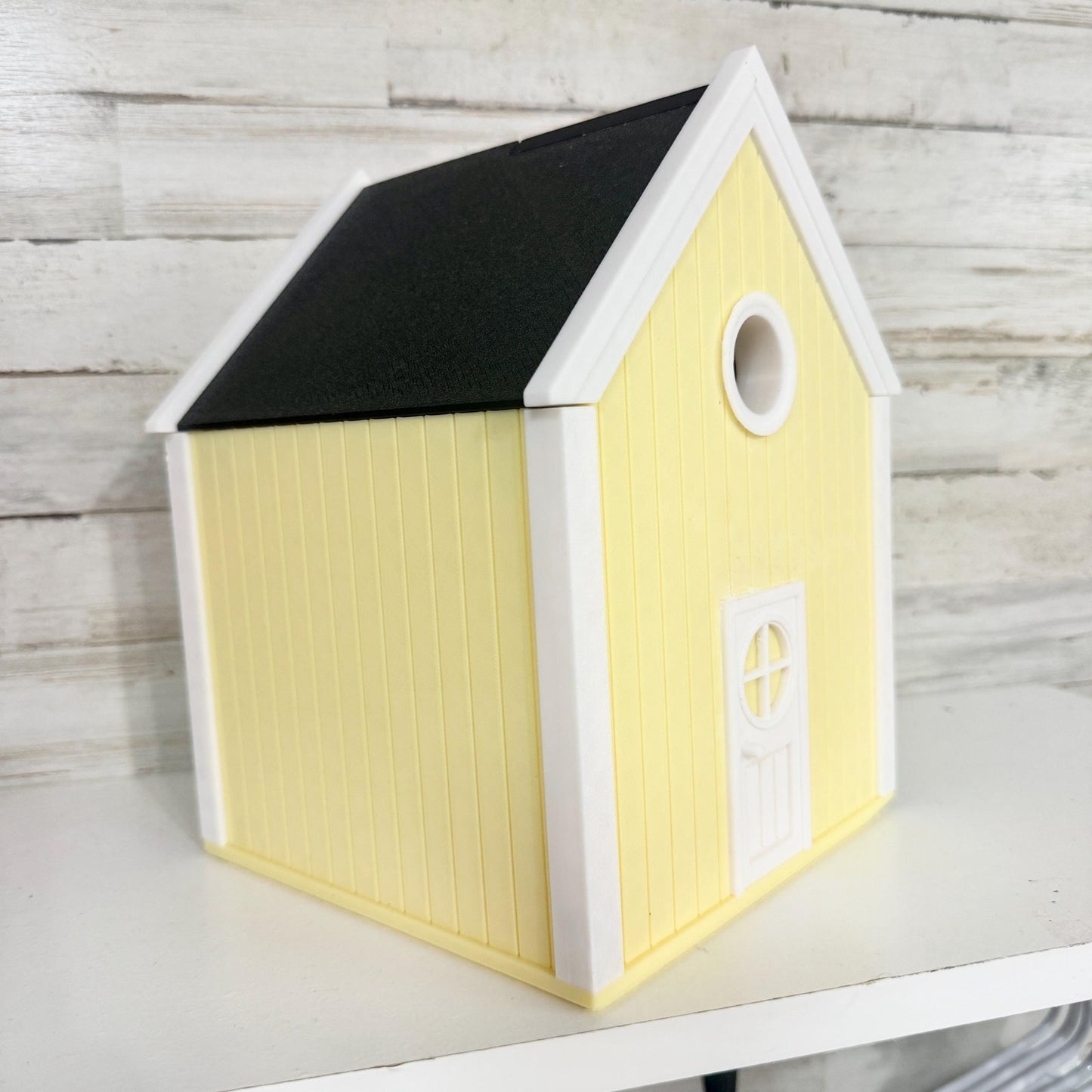 Handmade Custom Yellow Birdhouse – 3D Printed Garden Decor, Unique Outdoor Gift, Eco-Friendly Design for Porch or Backyard Charm